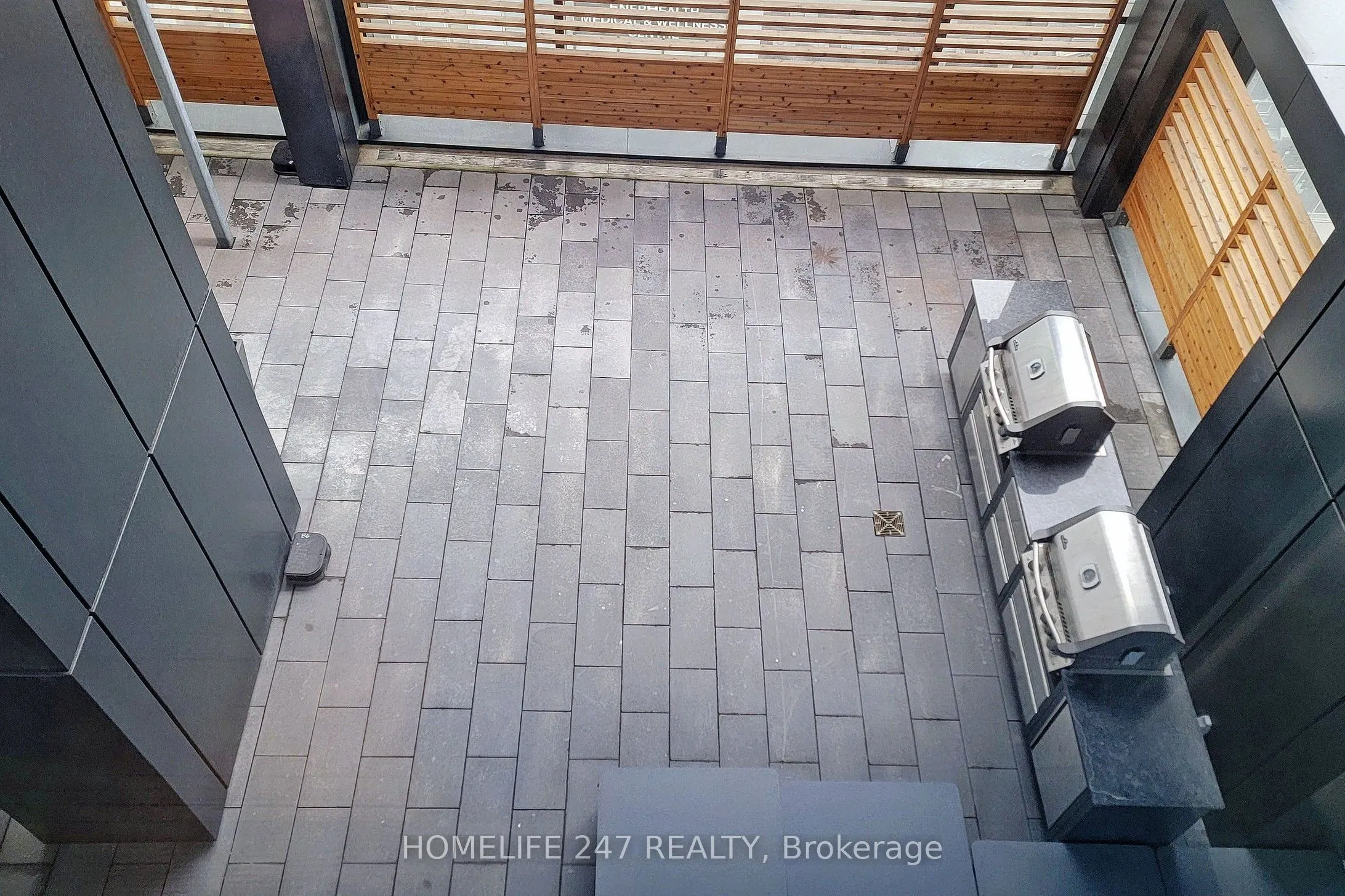 501 Yonge Street, #2701