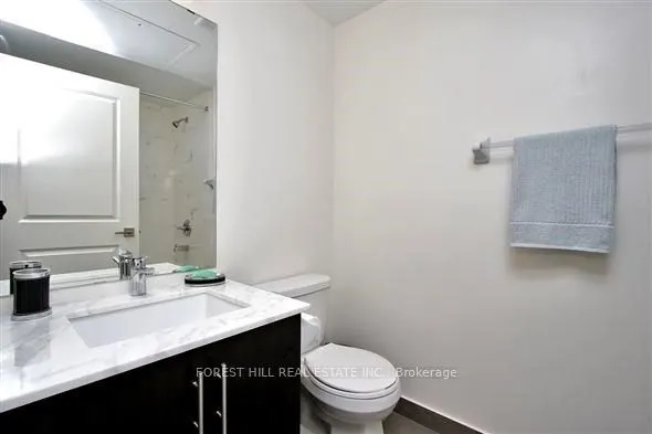 23 Glebe Road, #726