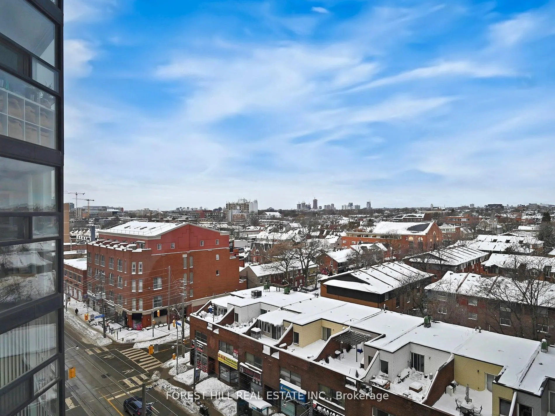 725 King Street W, #901