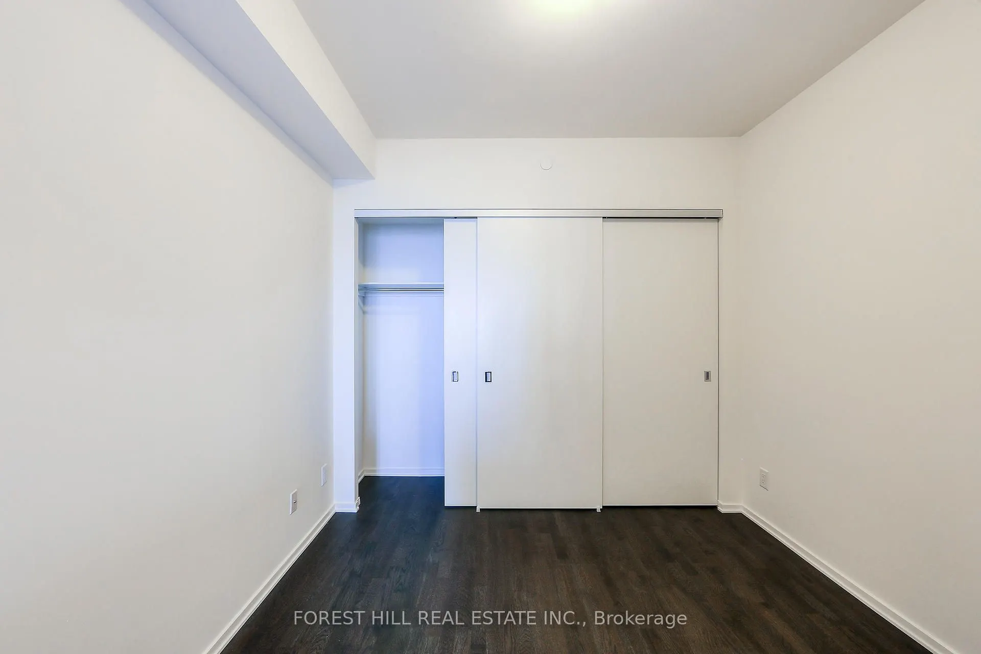 1 Bloor Street E, #6508