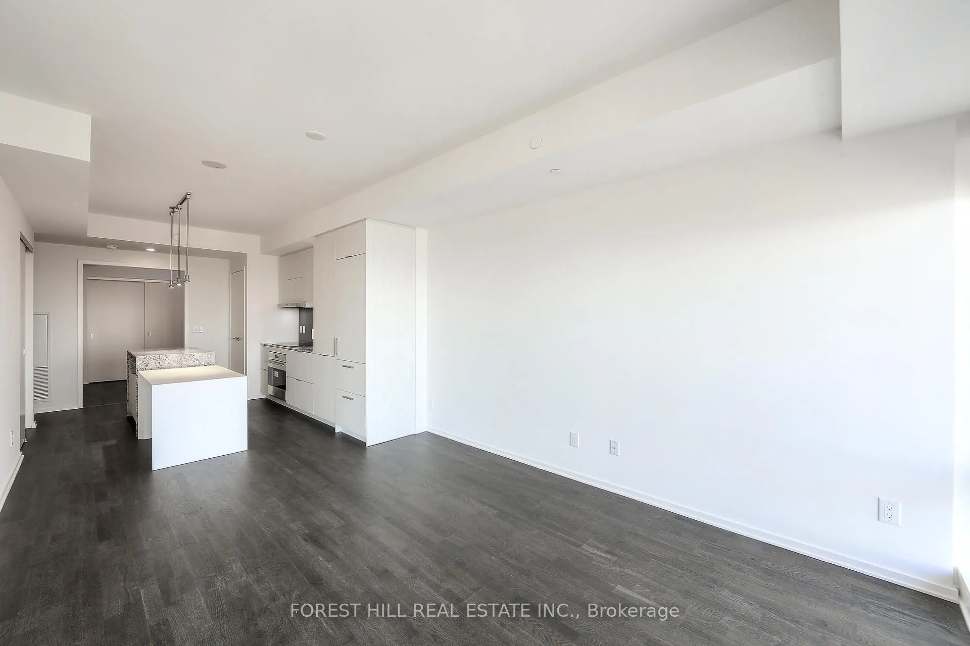 1 Bloor Street E, #6508