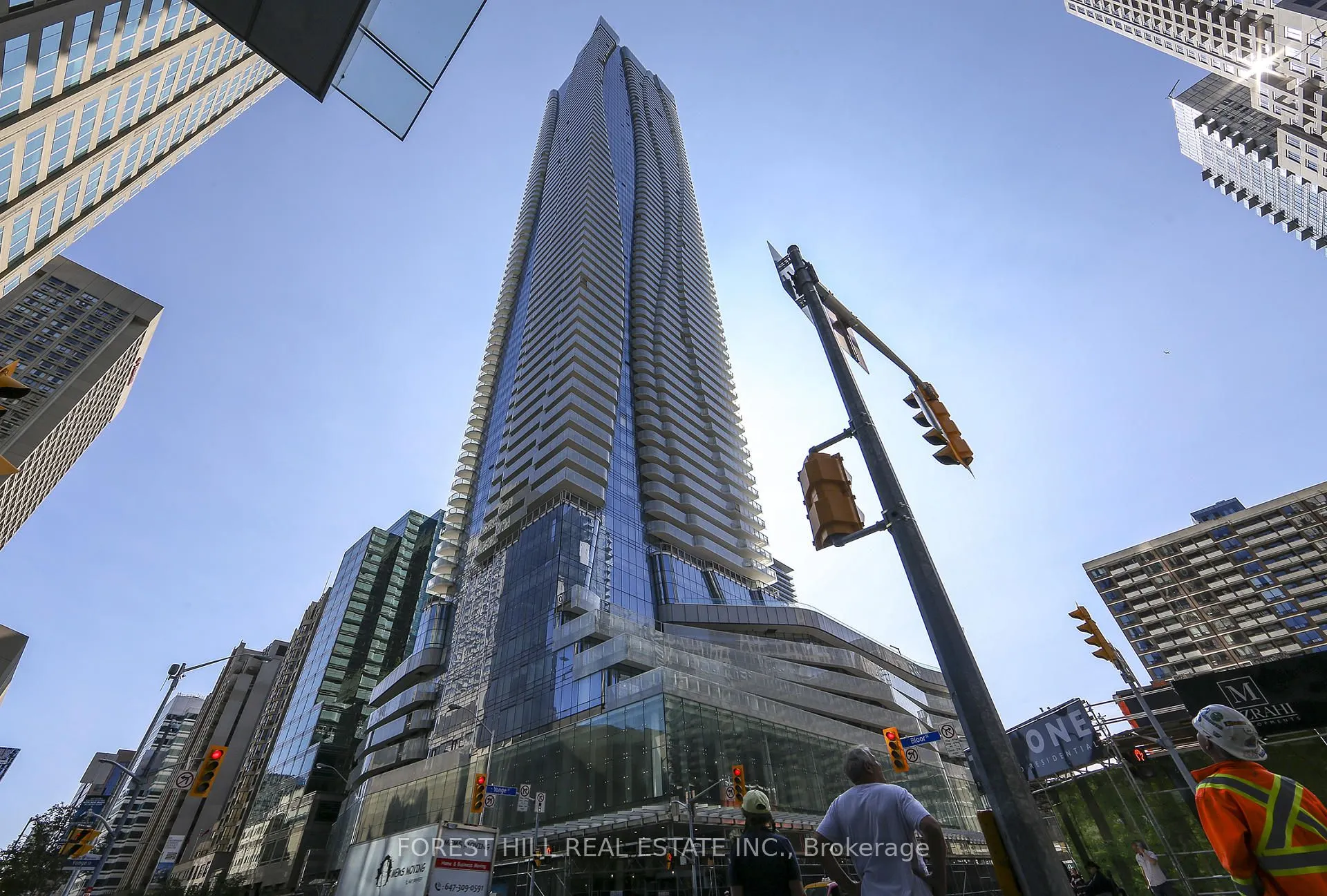 1 Bloor Street E, #6508