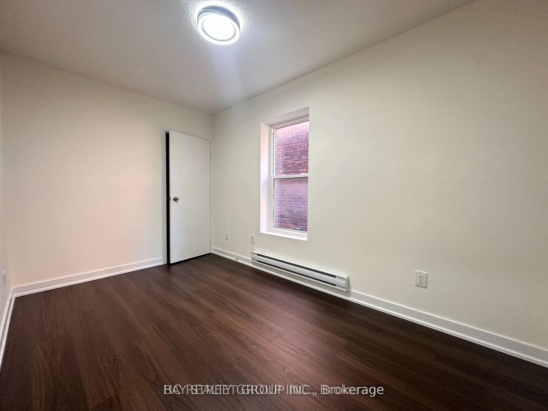 859 1/2 Bathurst Street, #Upper