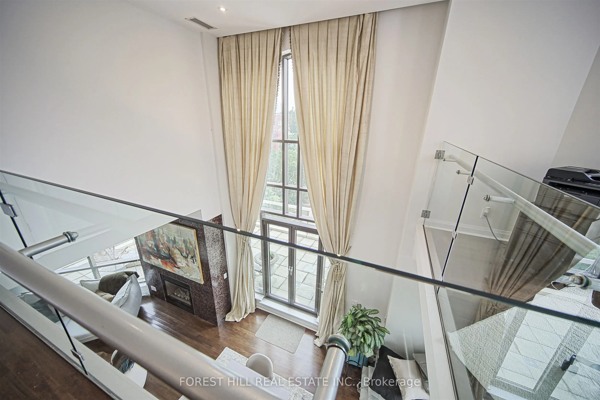 3 McAlpine Street, #501