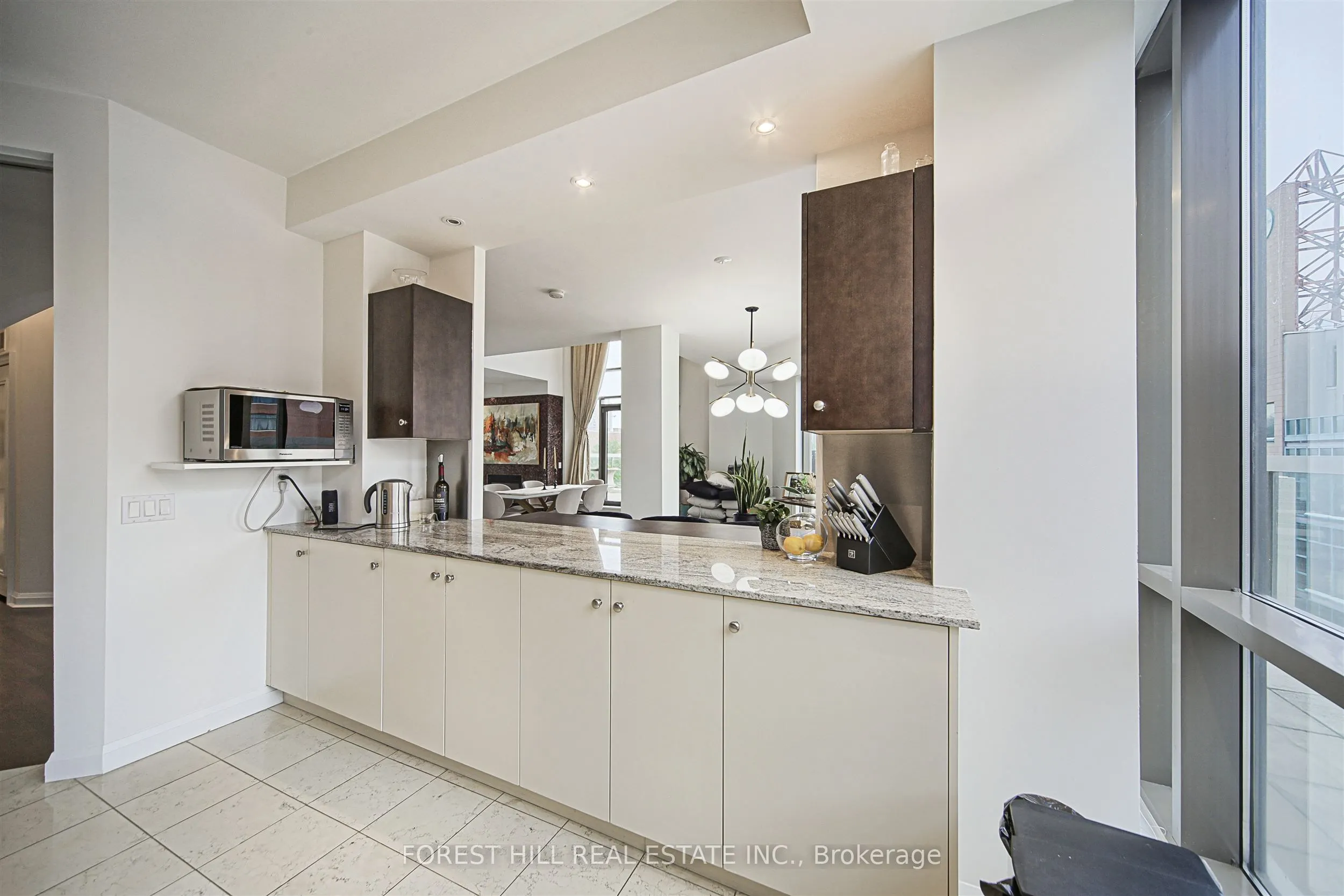 3 McAlpine Street, #501