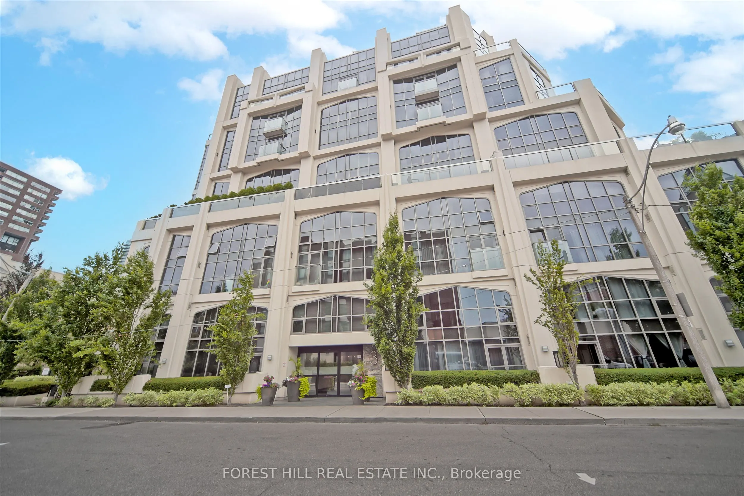 3 McAlpine Street, #501