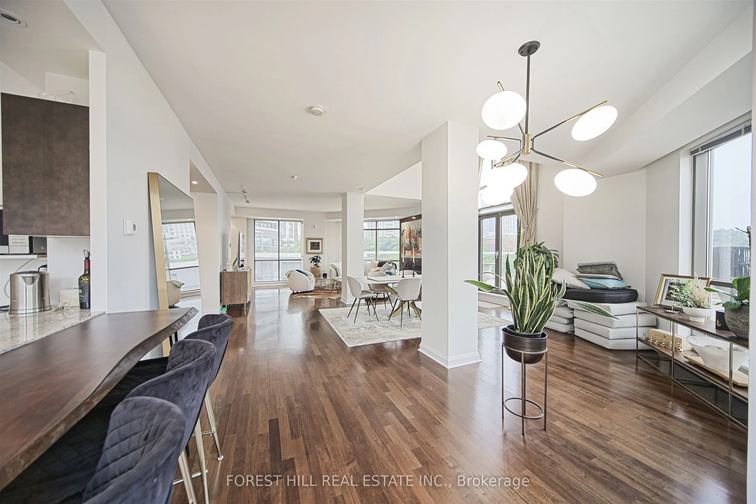 3 McAlpine Street, #501
