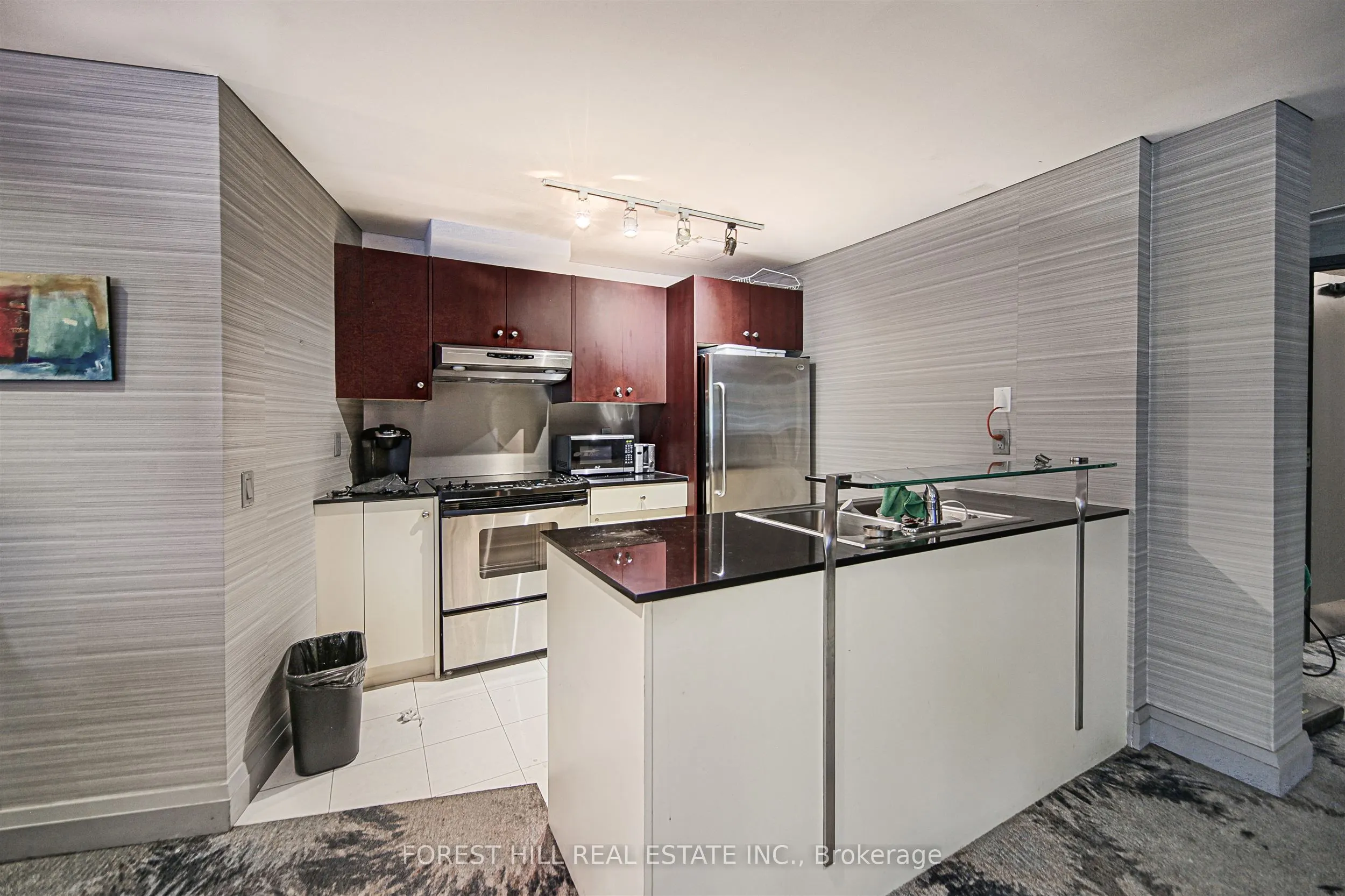 3 McAlpine Street, #501