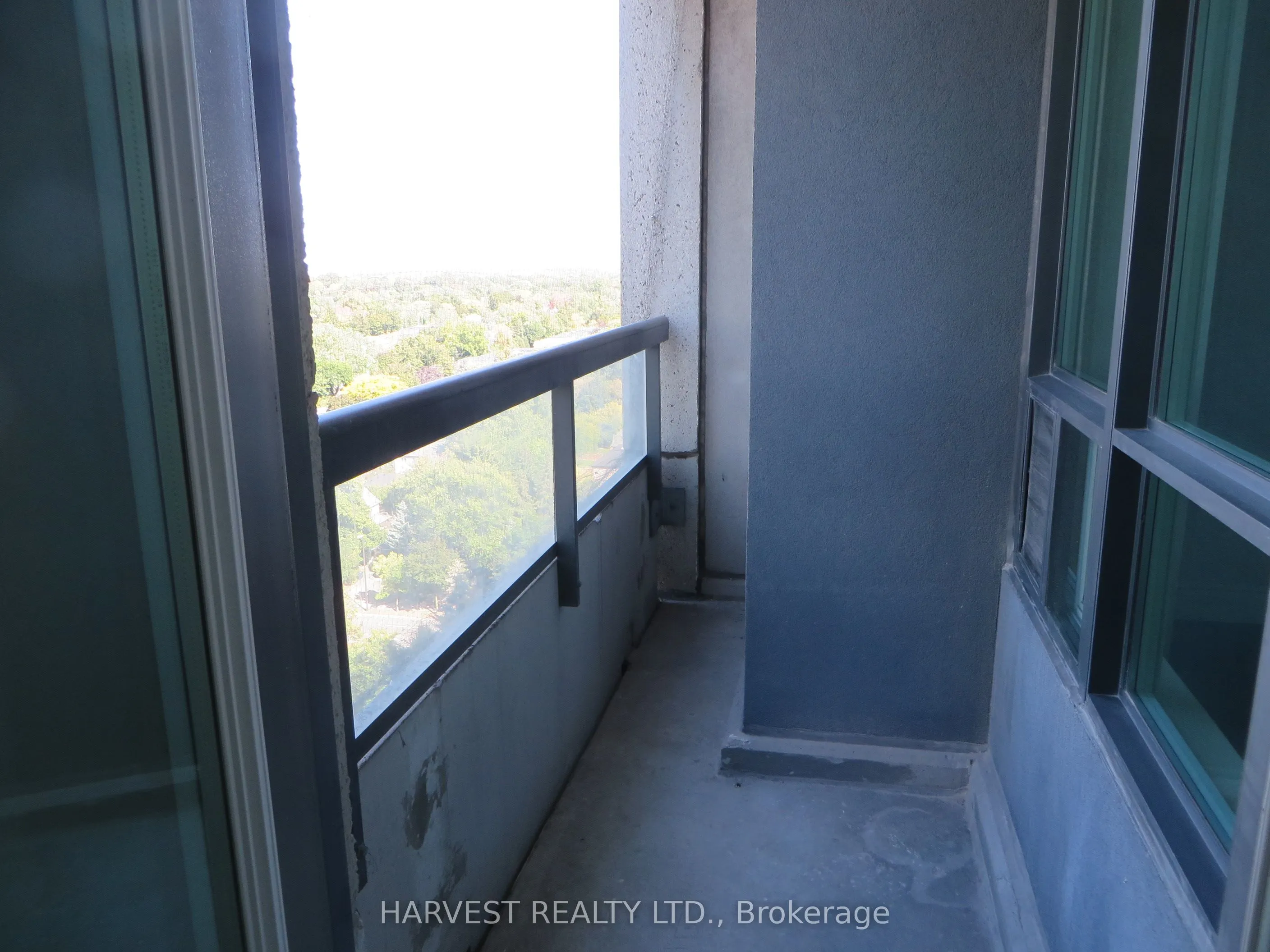 33 Empress Avenue, #1202