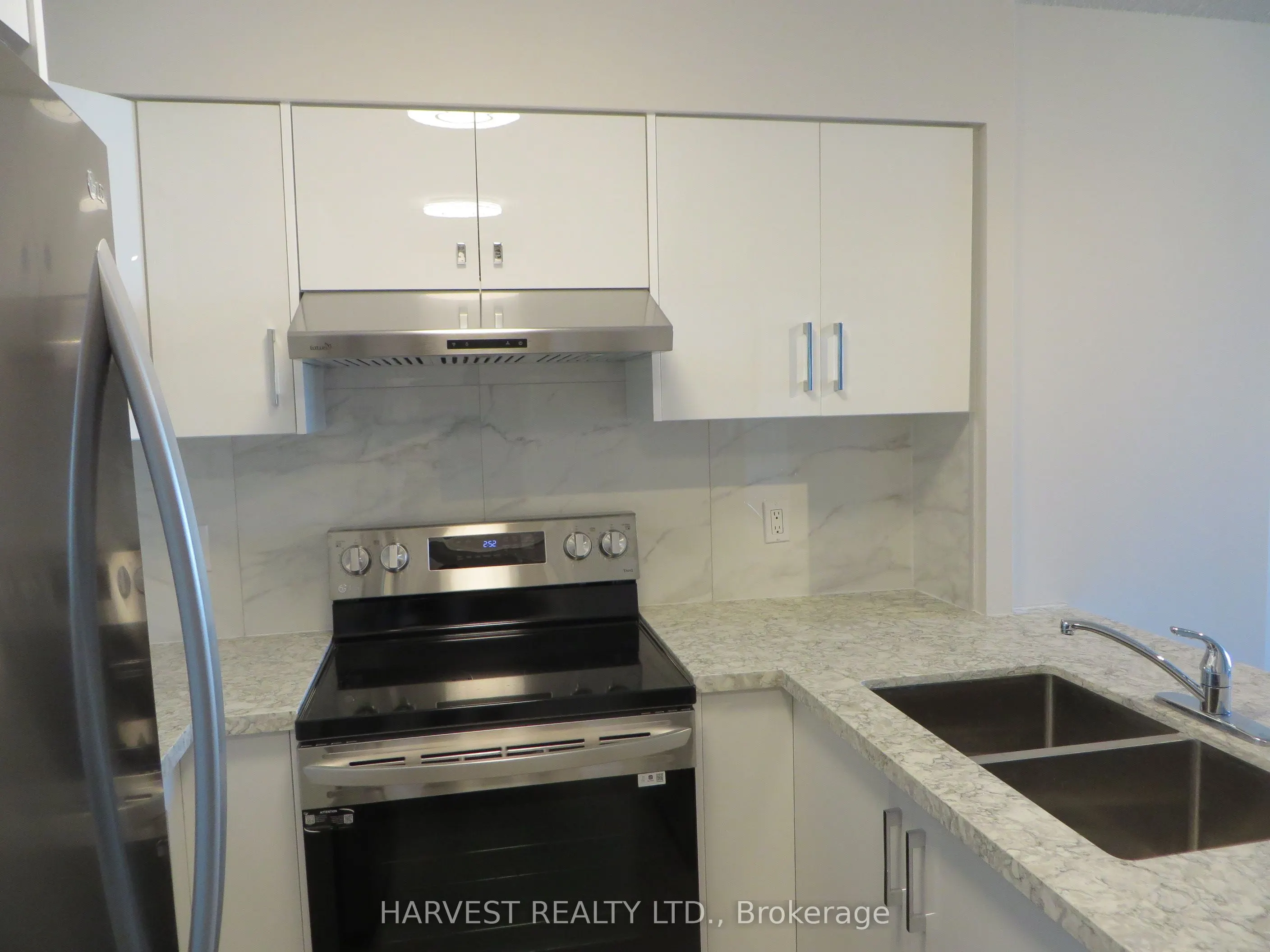 33 Empress Avenue, #1202