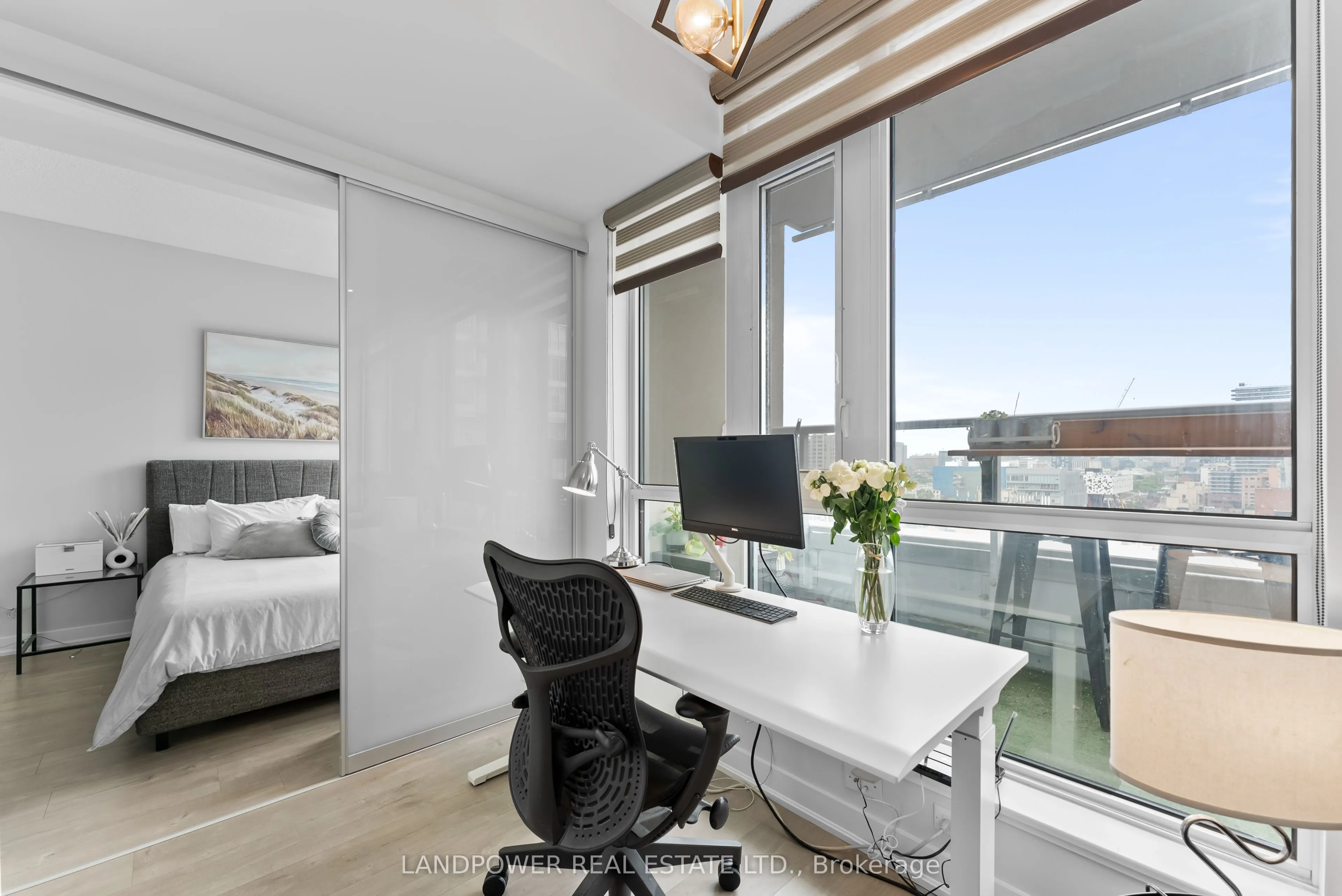 30 Nelson Street, #1708