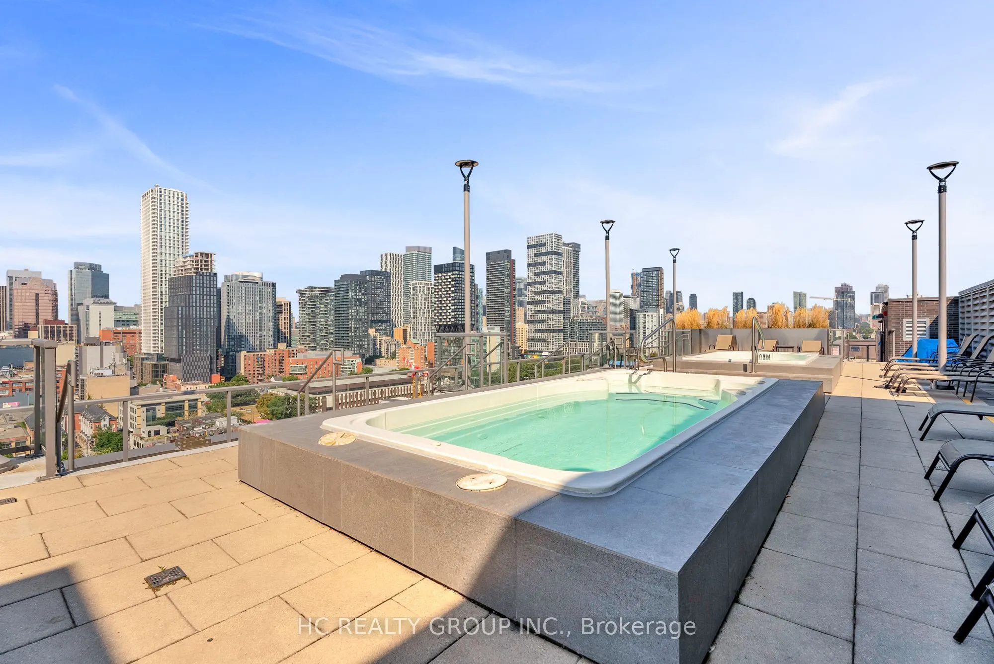 320 Richmond Street E, #322