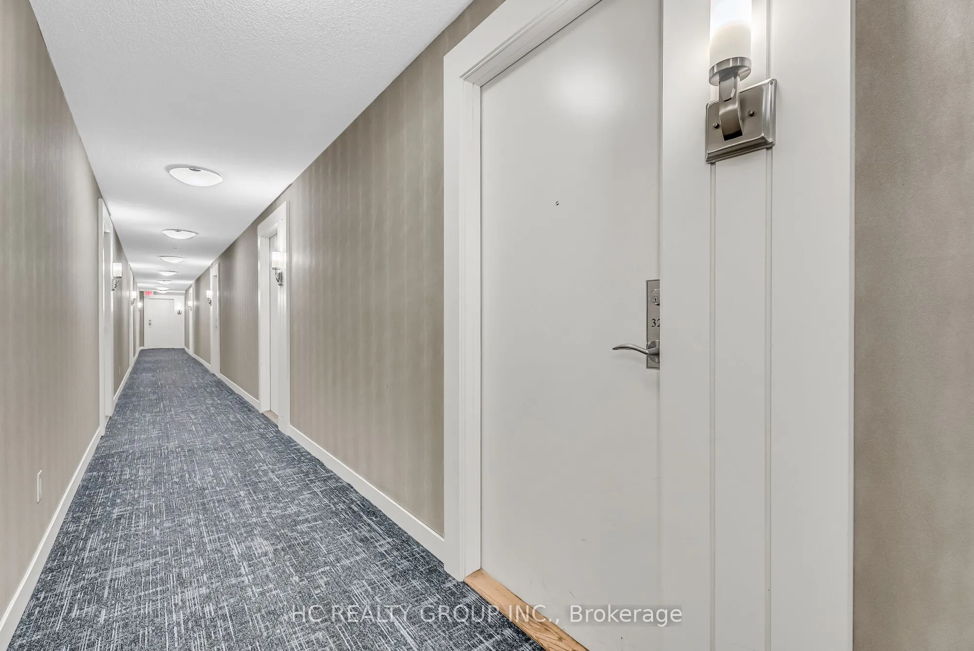 320 Richmond Street E, #322