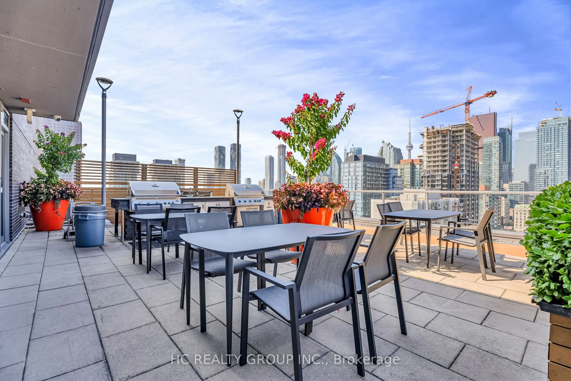 320 Richmond Street E, #322