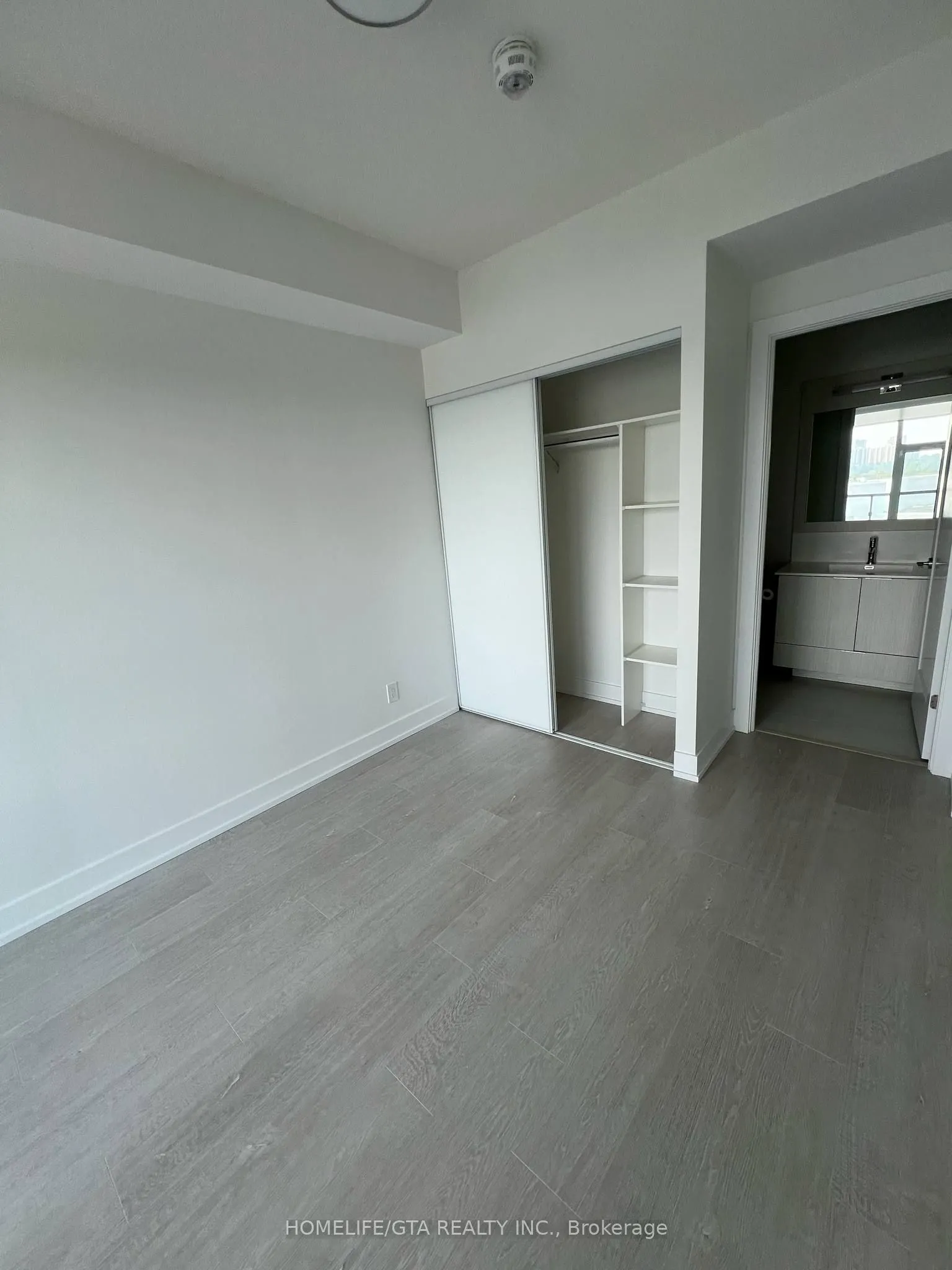 25 Adra Grado Way, #909