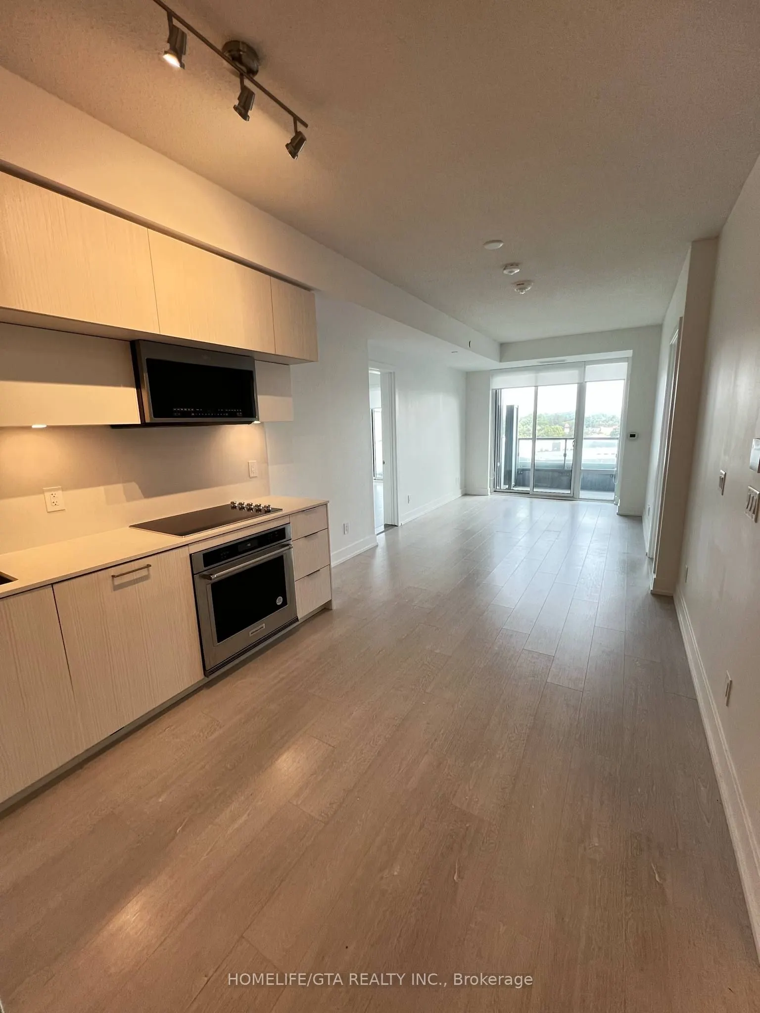 25 Adra Grado Way, #909