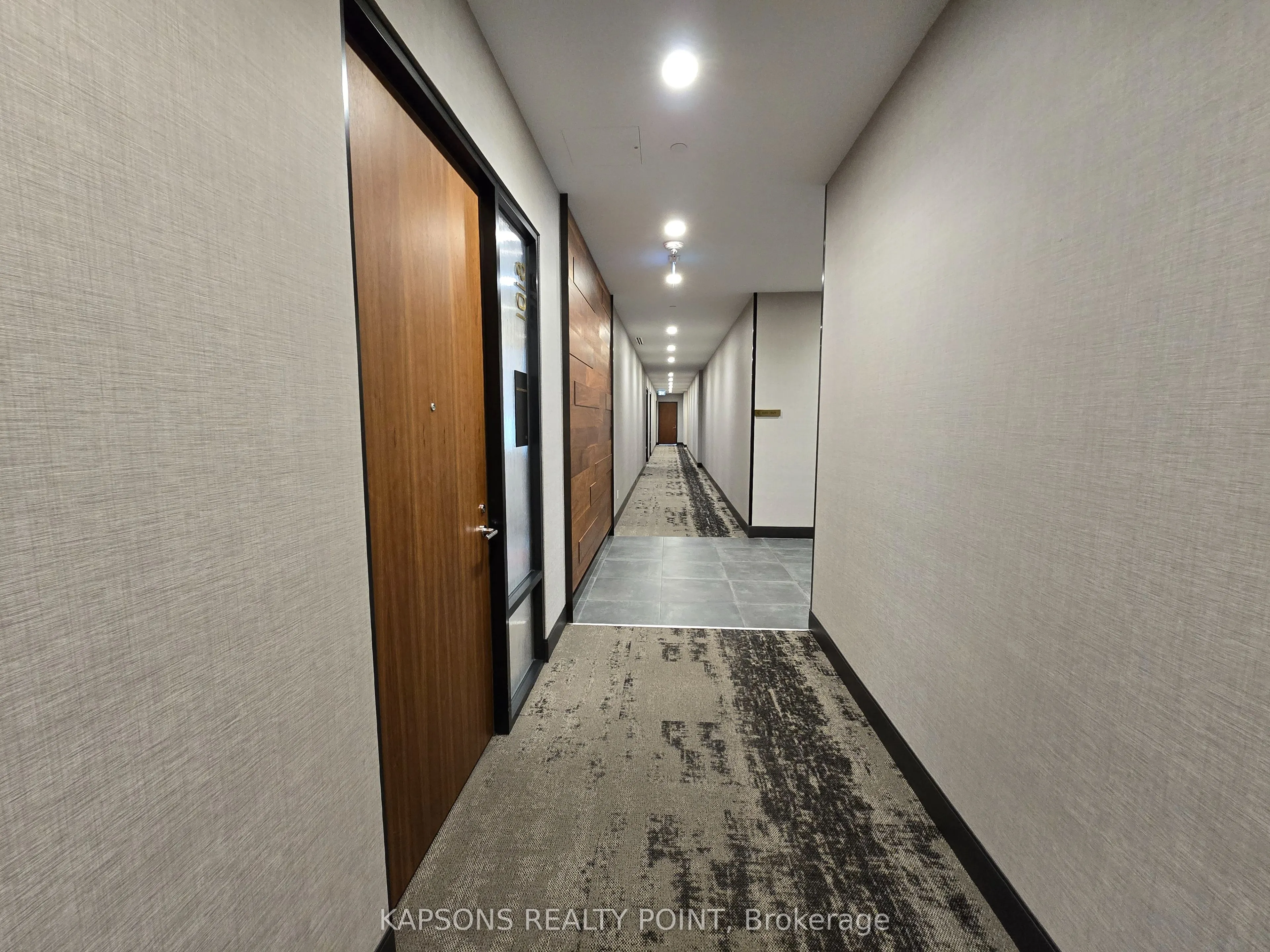 130 Queens Quay E, #1016