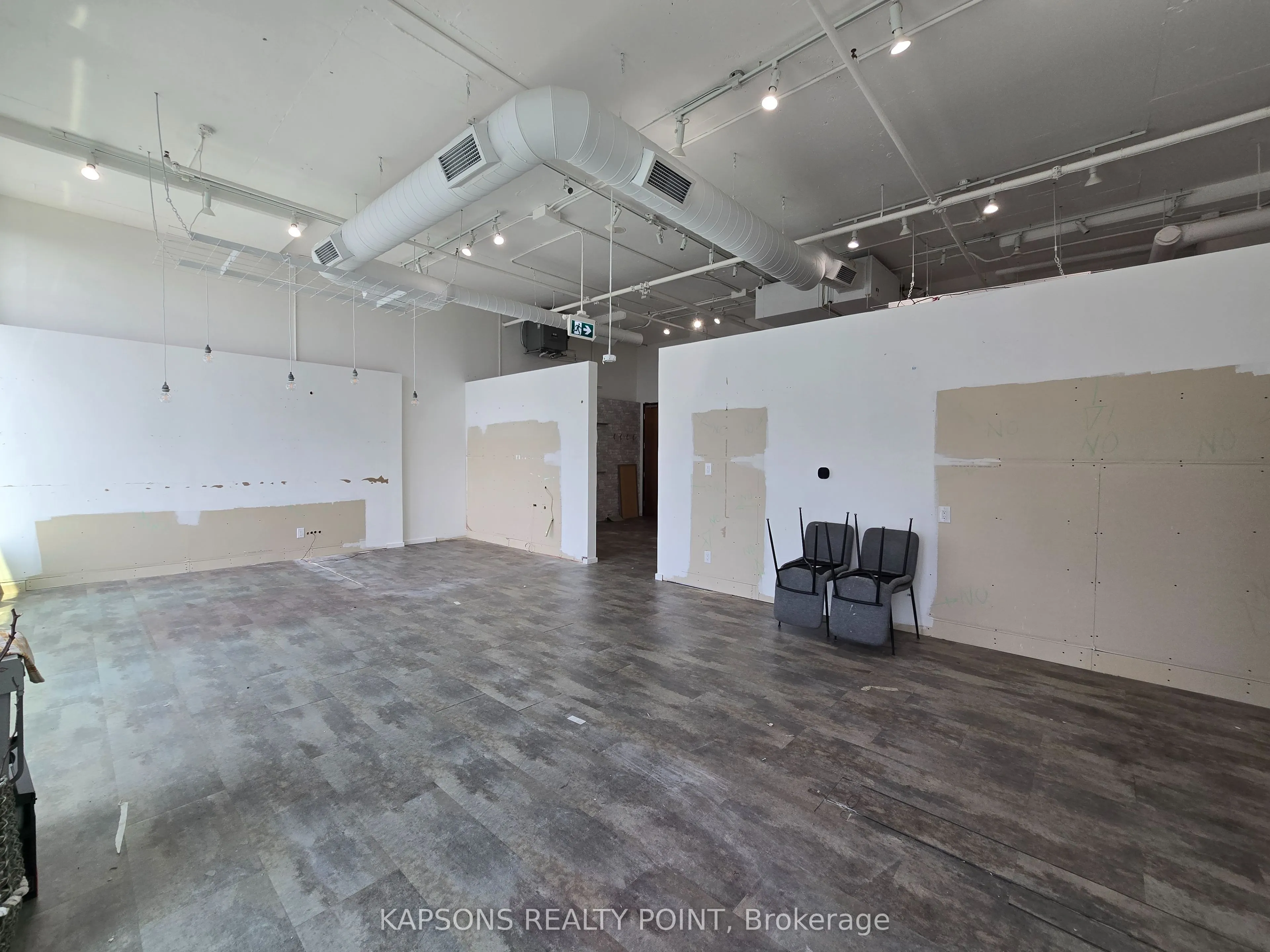 130 Queens Quay E, #1016
