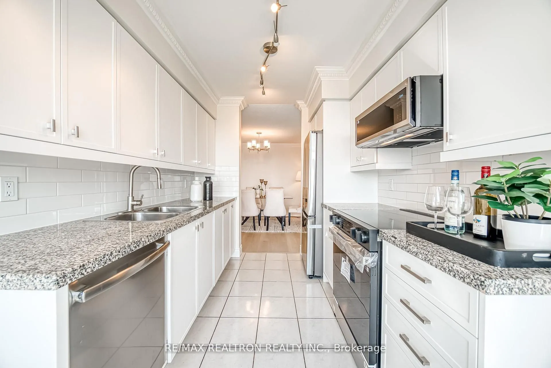 8 Mckee Avenue, #1102