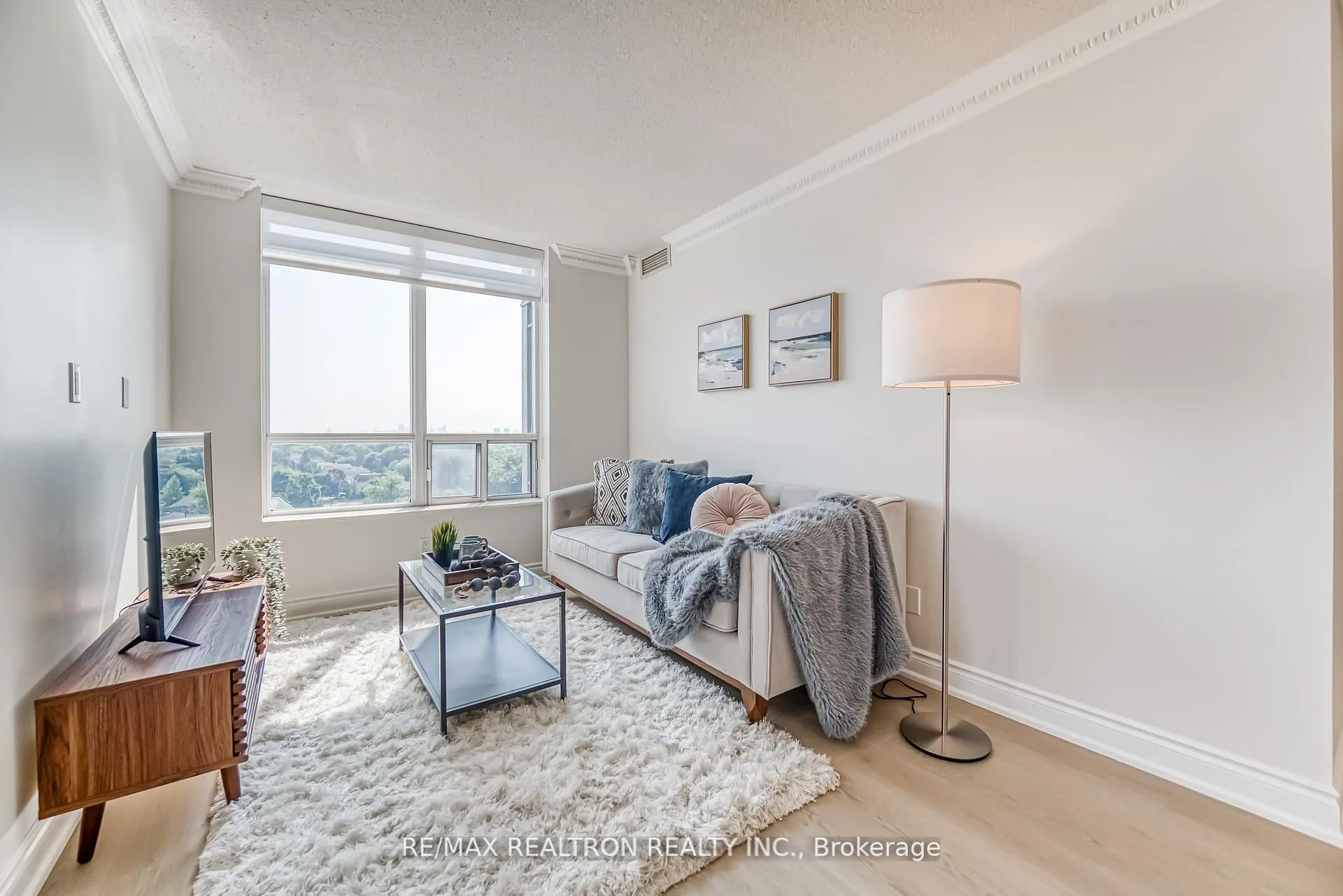 8 Mckee Avenue, #1102