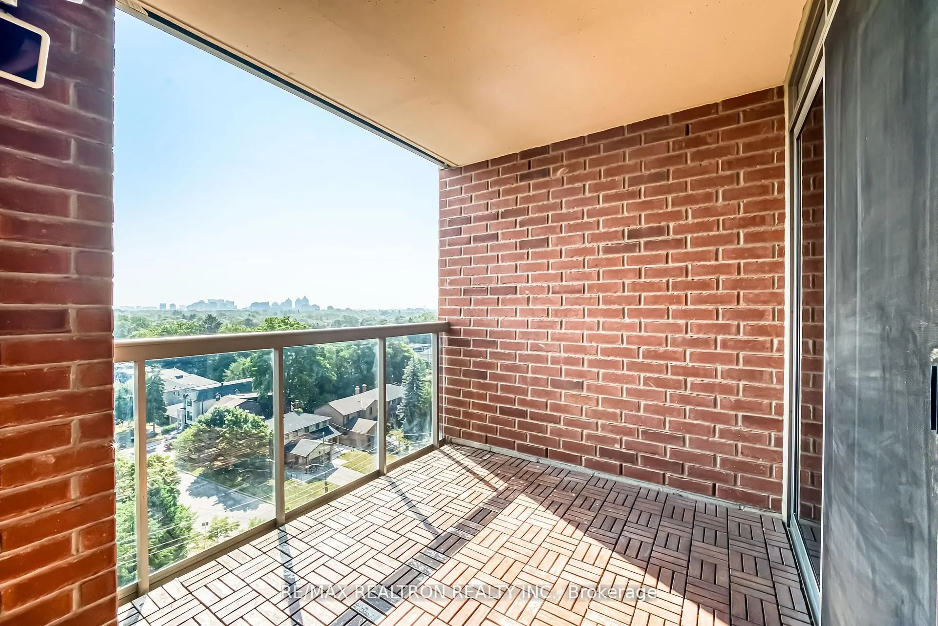 8 Mckee Avenue, #1102