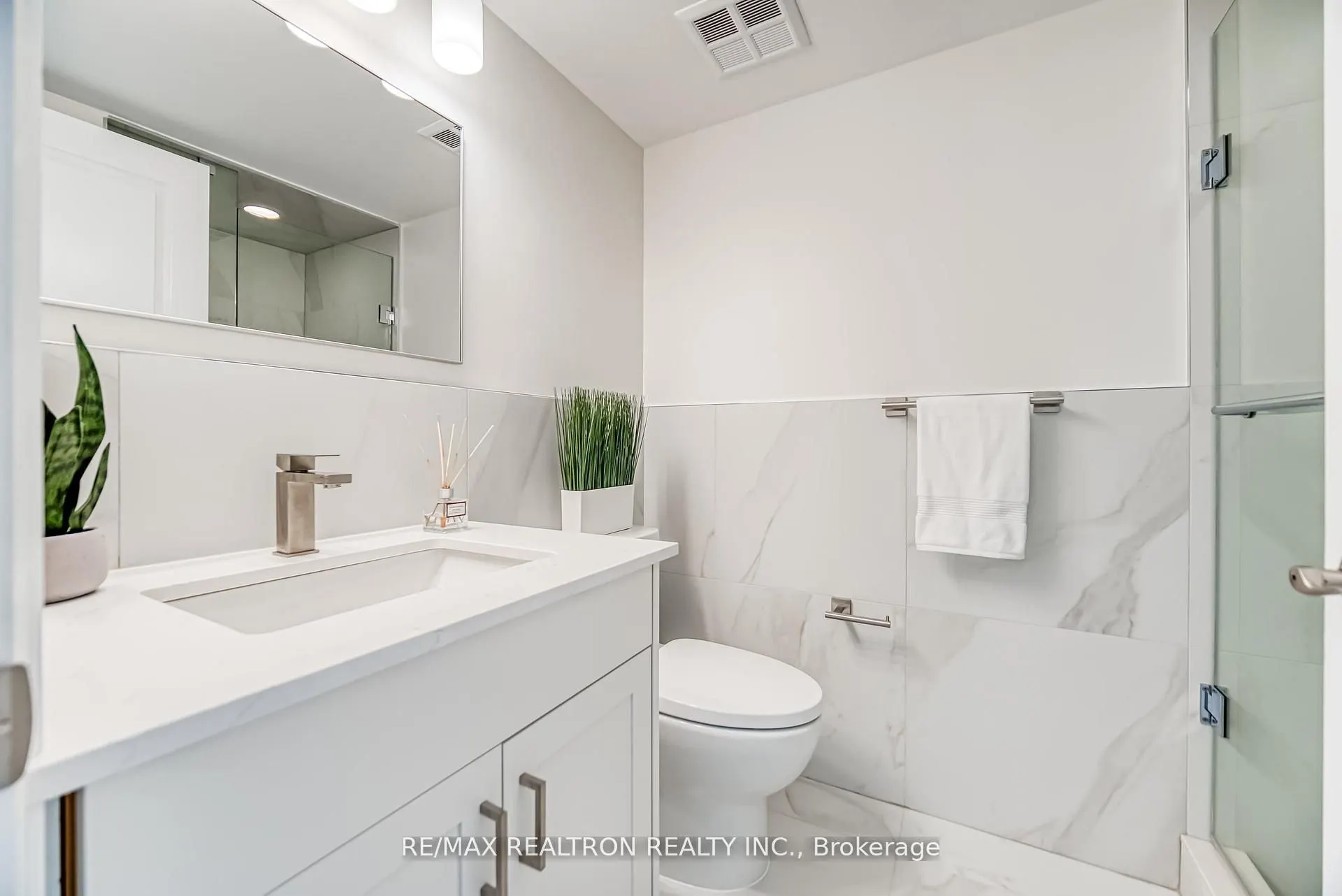 8 Mckee Avenue, #1102