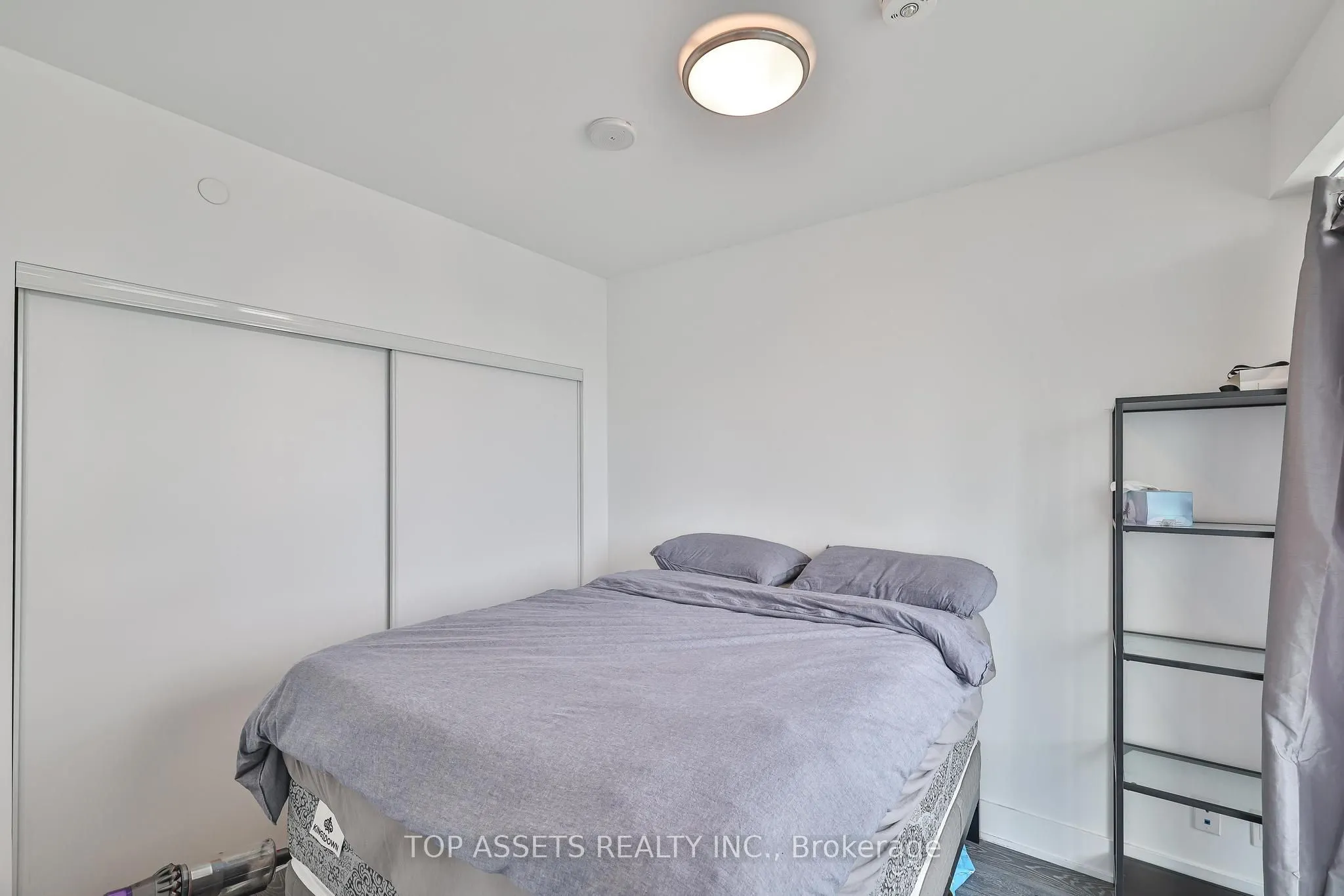 403 Church Street, #2709