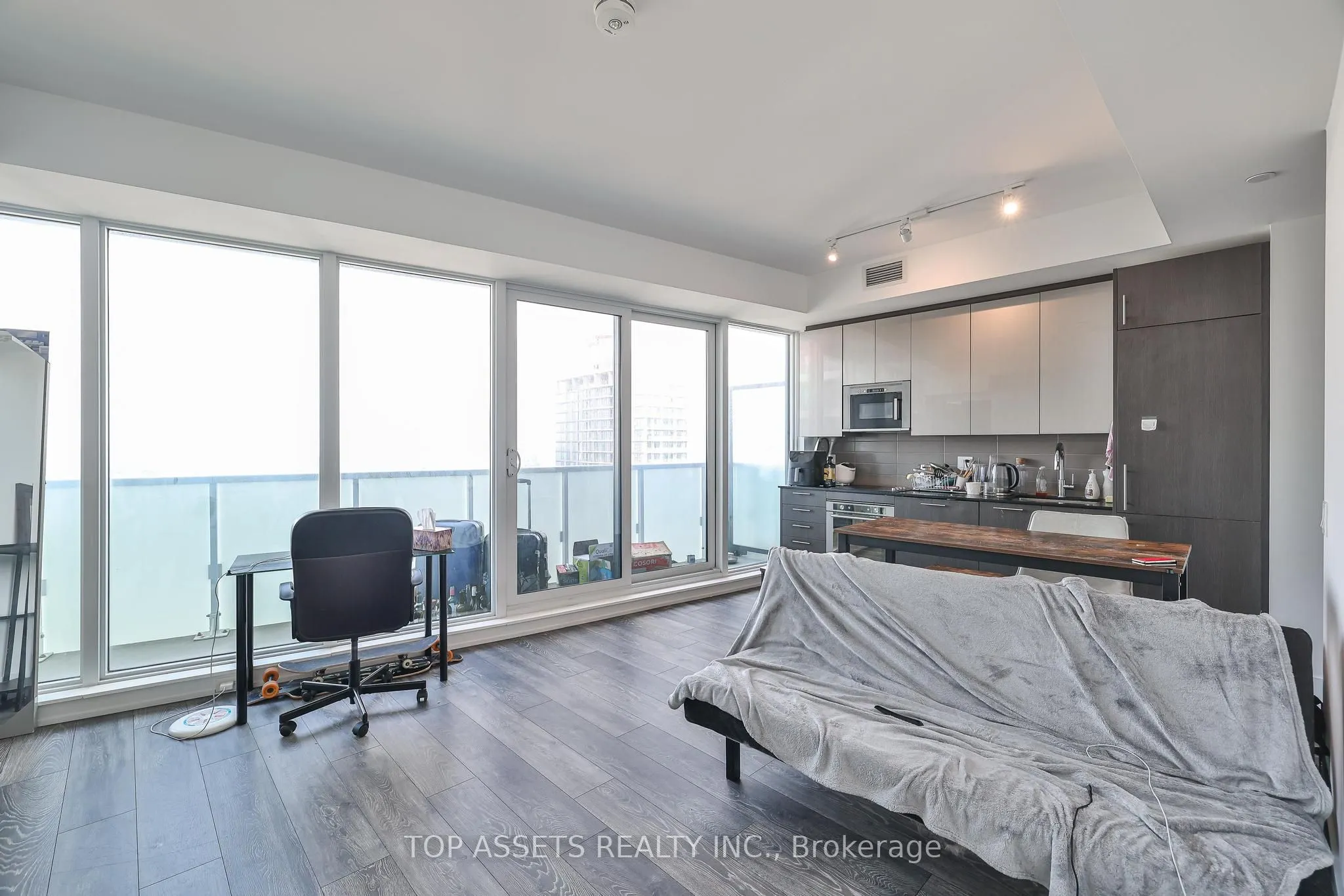403 Church Street, #2709