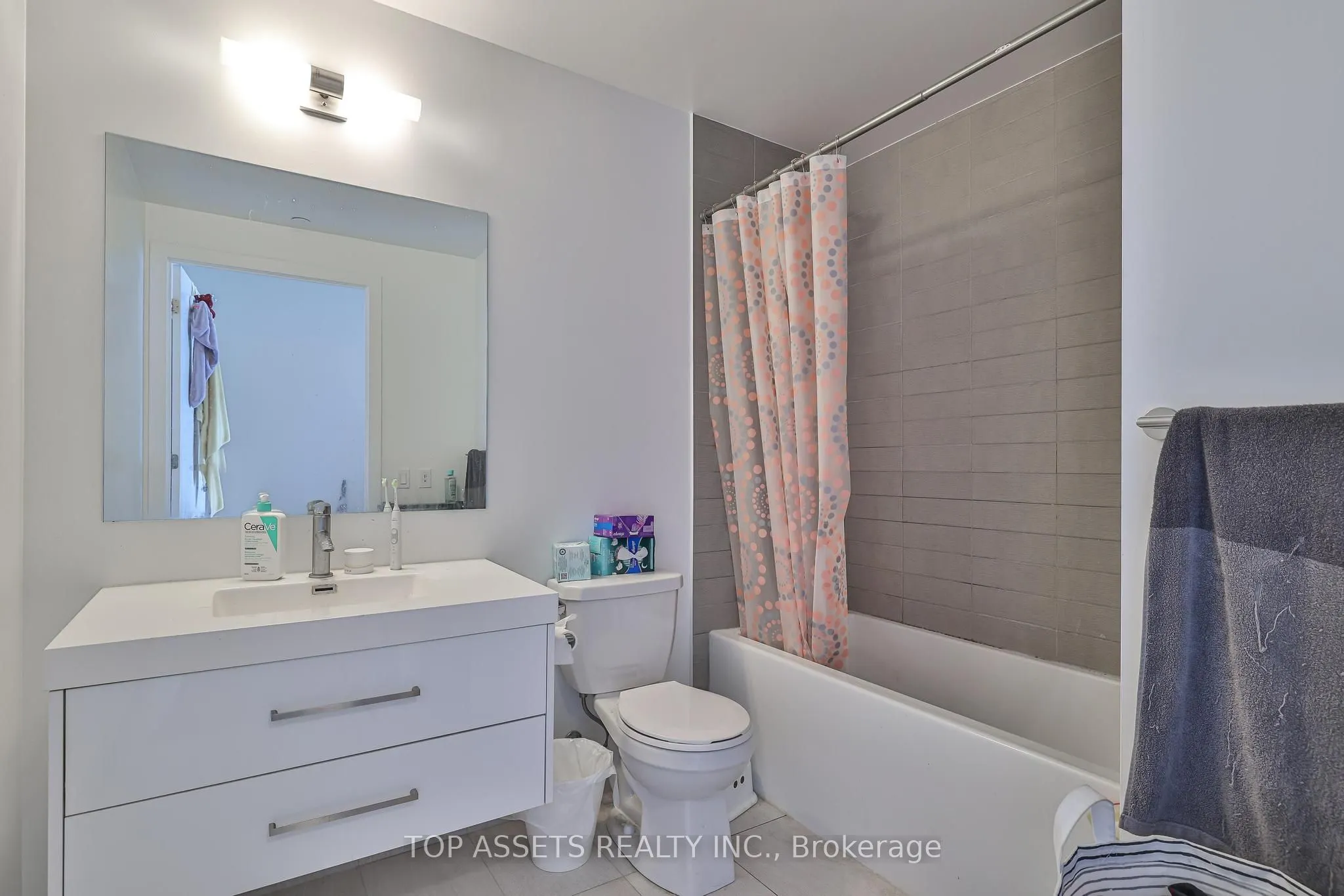 403 Church Street, #2709