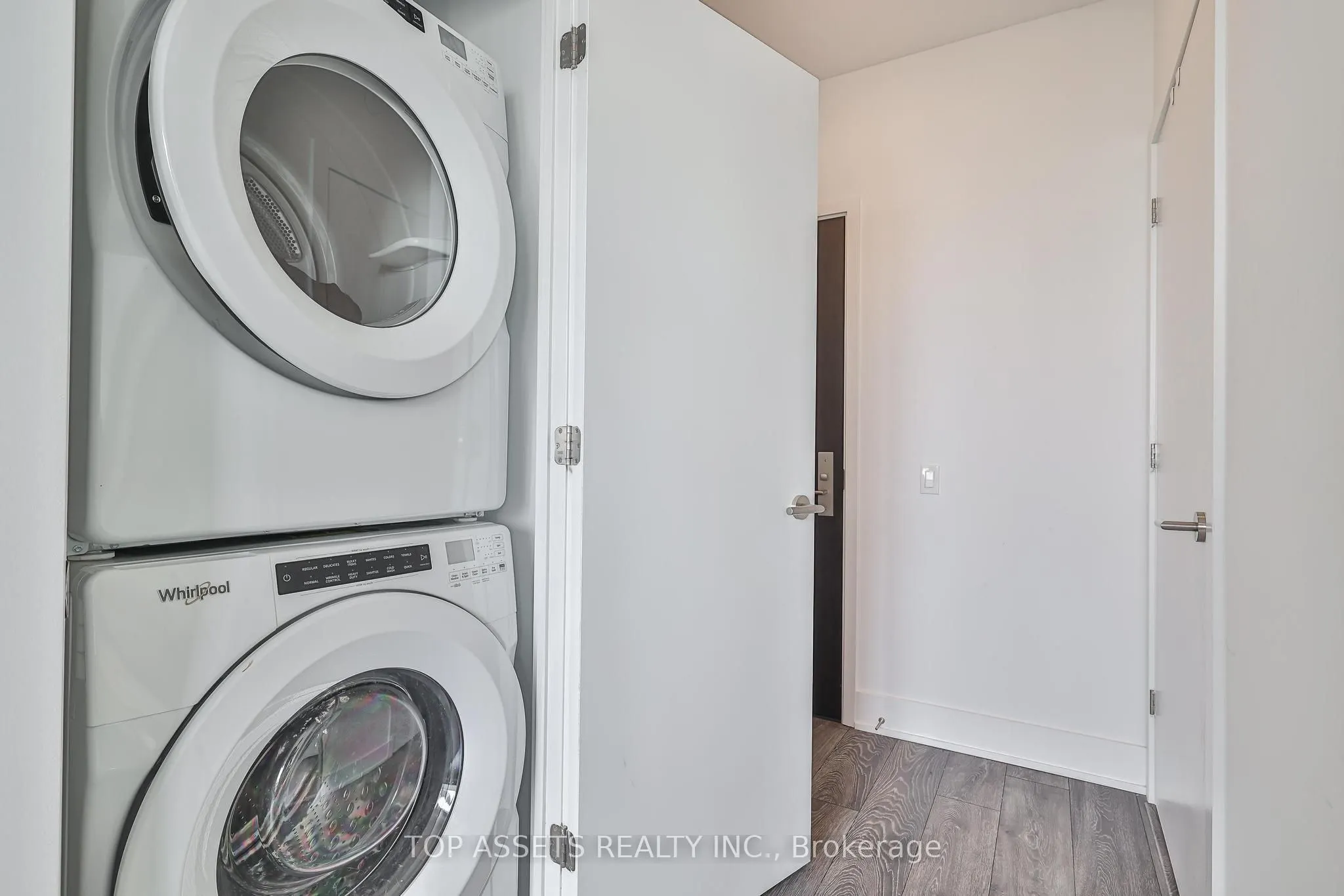 403 Church Street, #2709