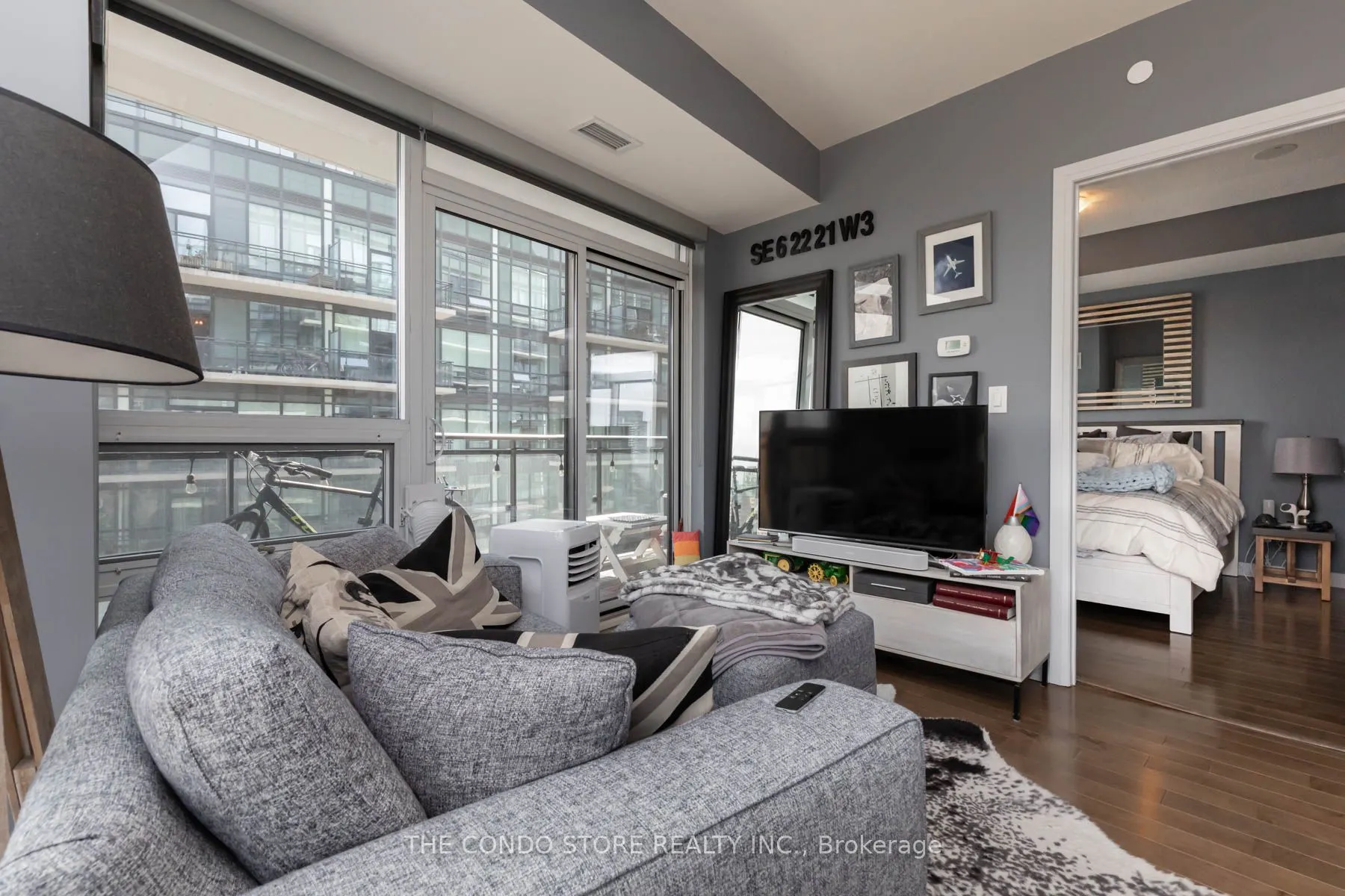 460 Adelaide Street E, #2006