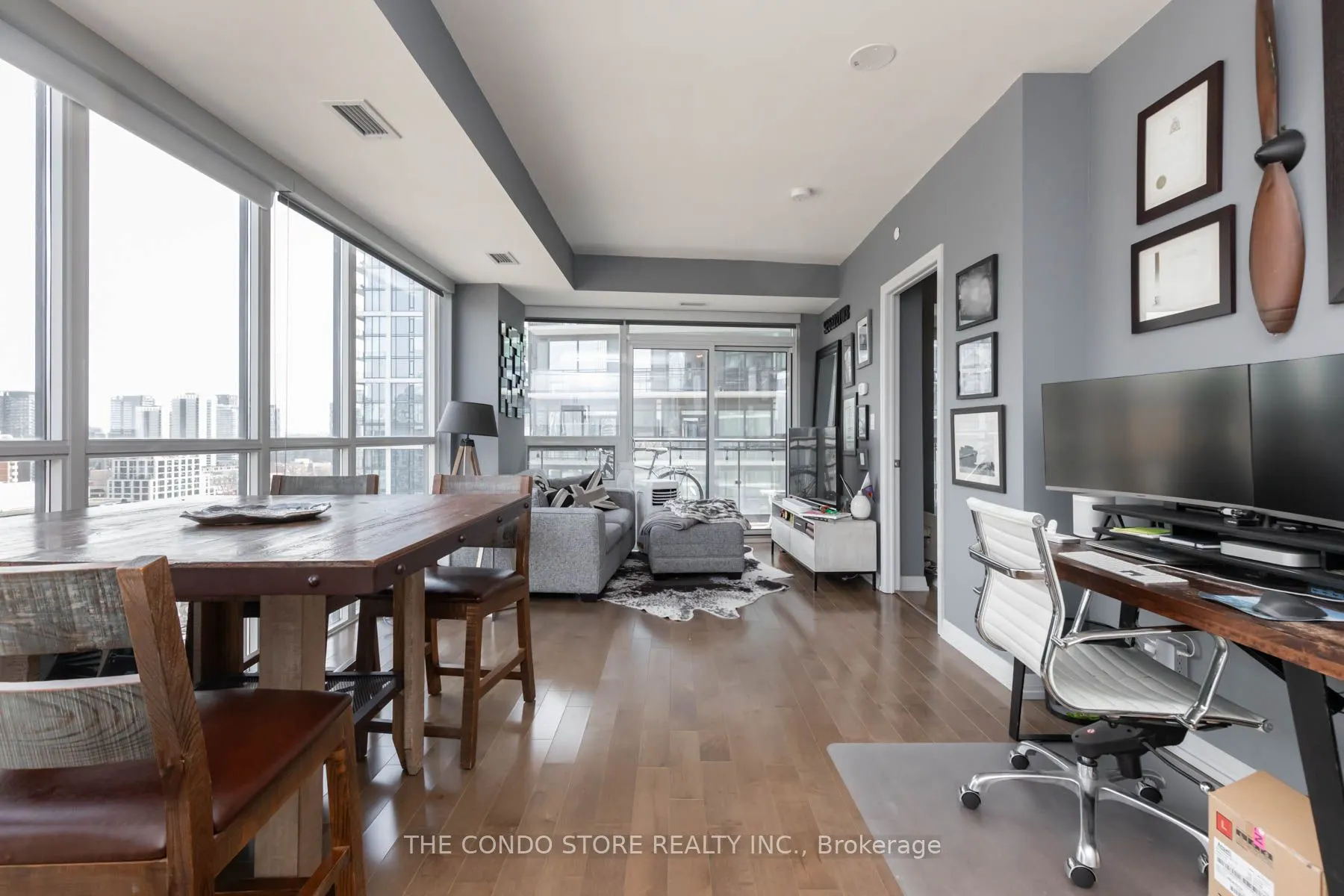 460 Adelaide Street E, #2006