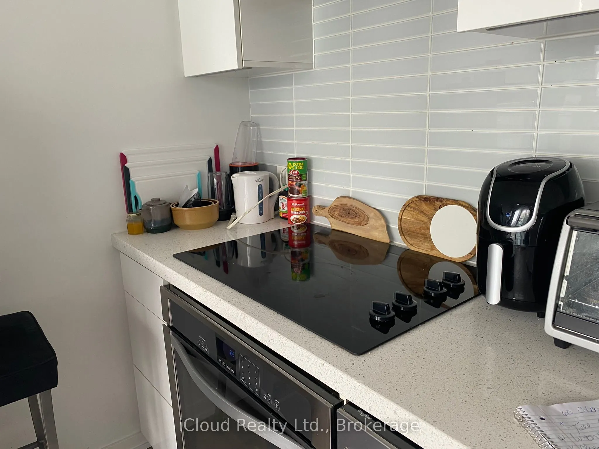60 Colborne Street, #1208