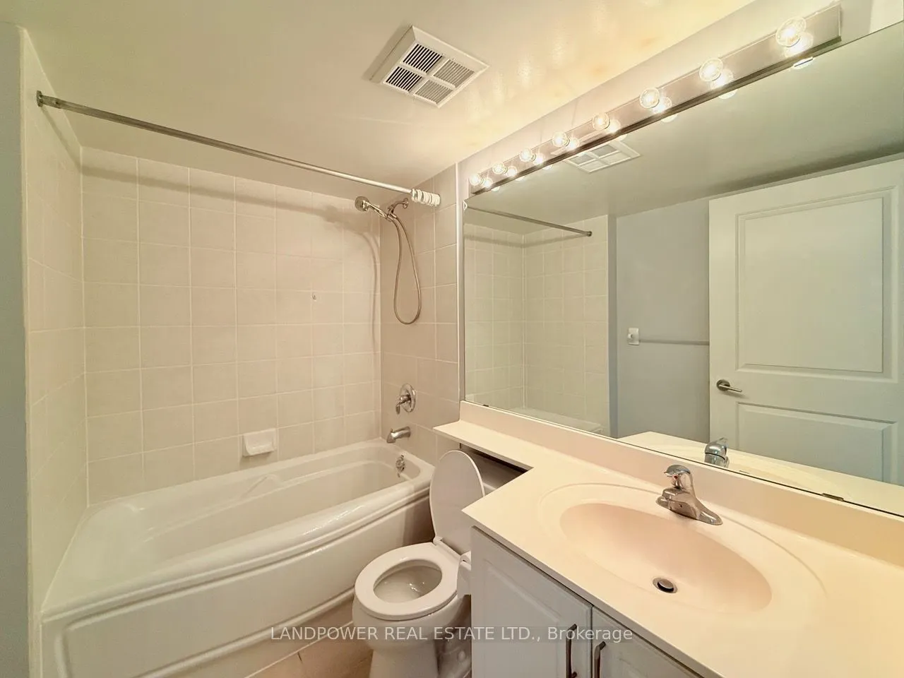 4978 Yonge Street, #2307