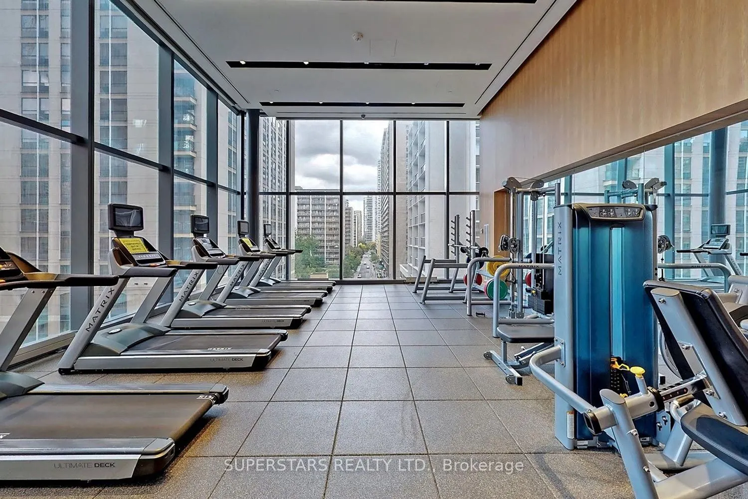 7 Grenville Street, #903