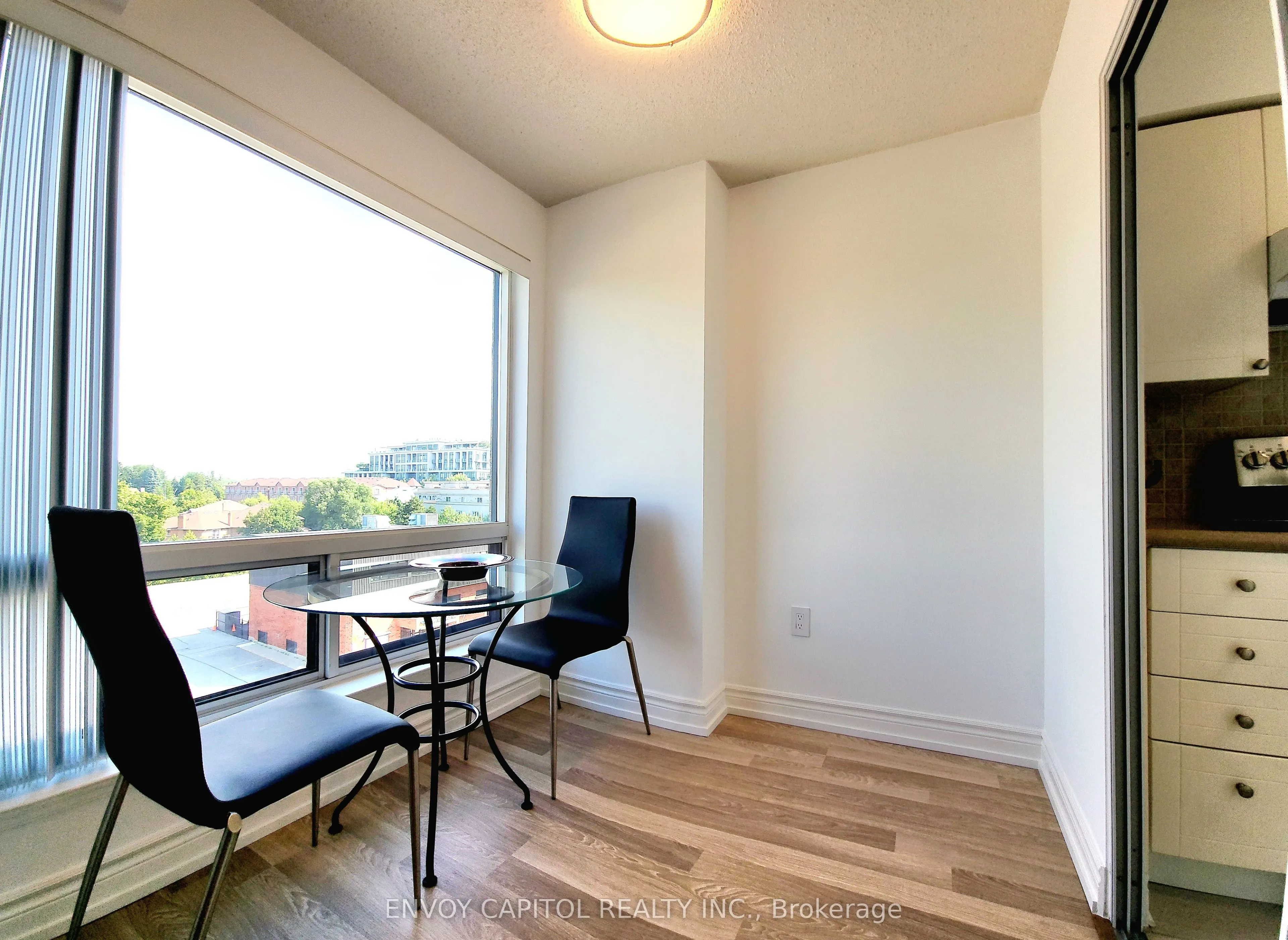 1 Hycrest Avenue, #602