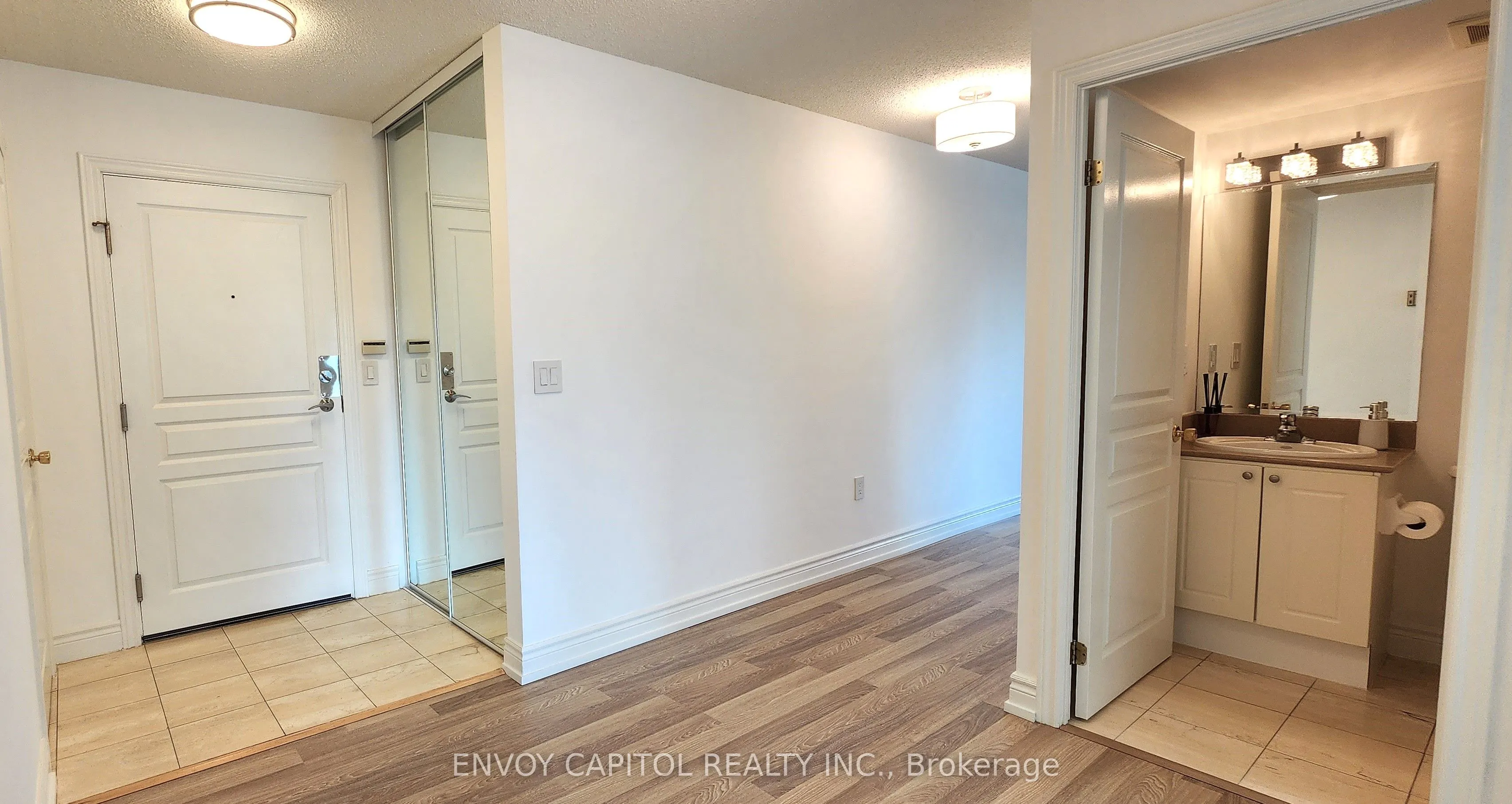 1 Hycrest Avenue, #602