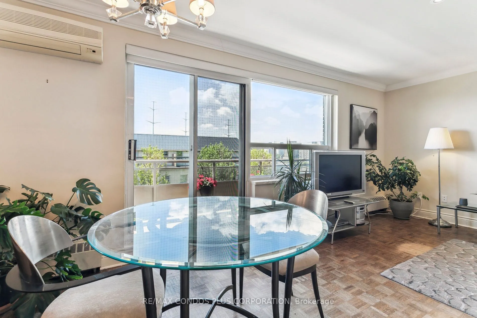 71 Jonesville Crescent W, #409