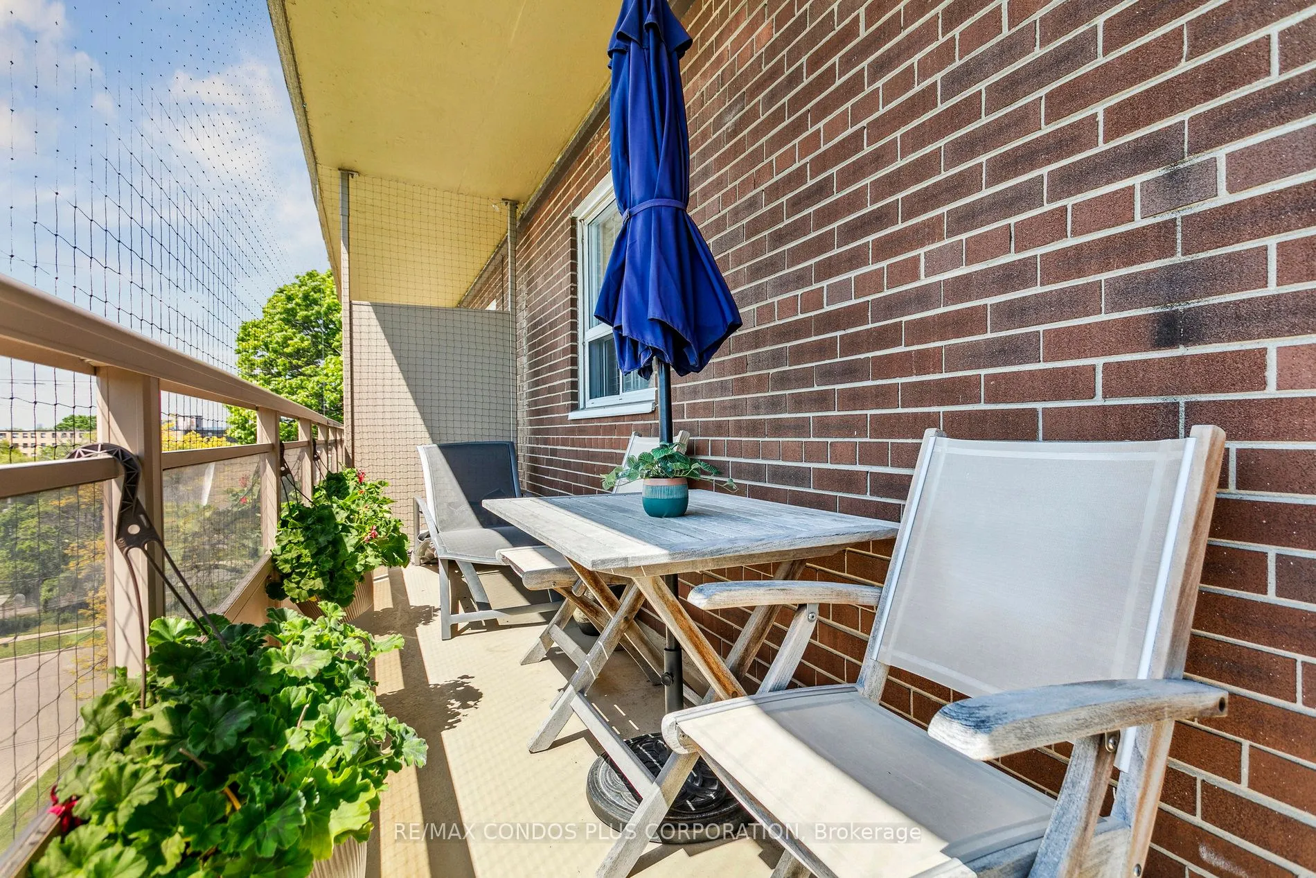 71 Jonesville Crescent W, #409