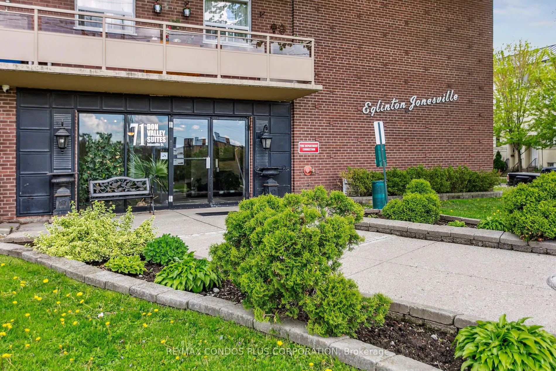 71 Jonesville Crescent W, #409