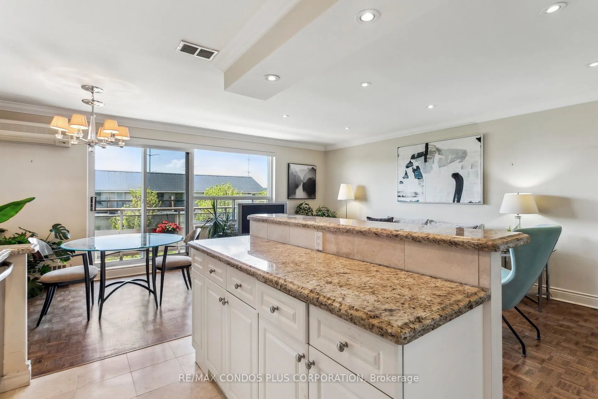 71 Jonesville Crescent W, #409