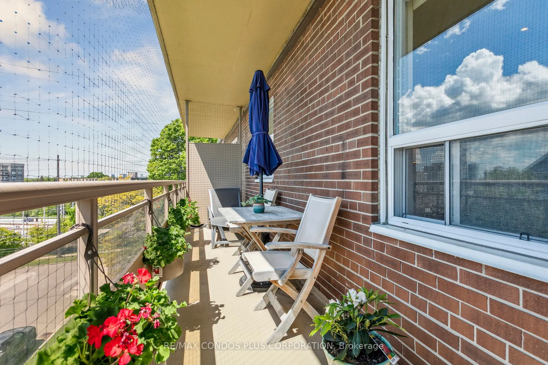 71 Jonesville Crescent W, #409
