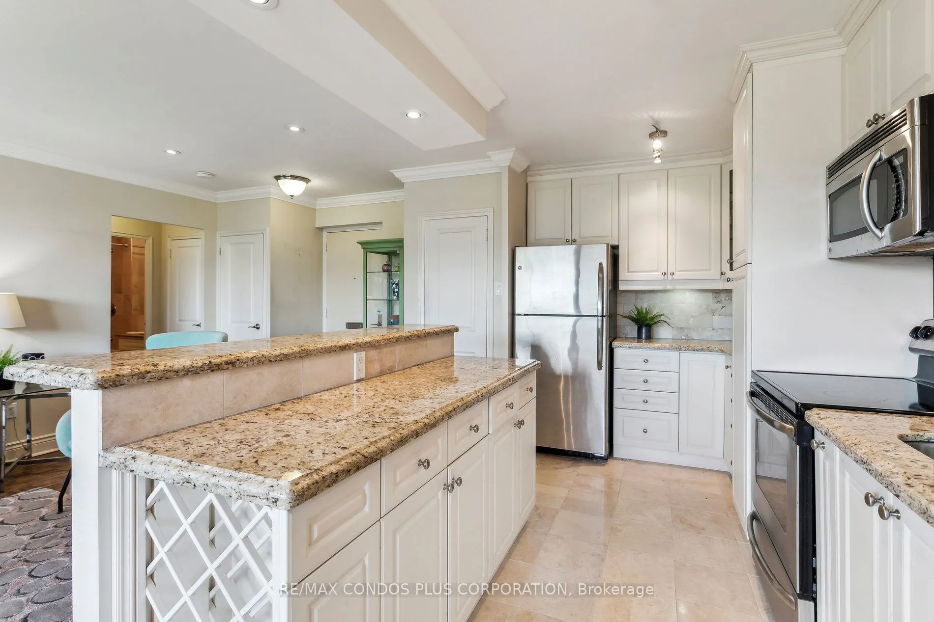 71 Jonesville Crescent W, #409