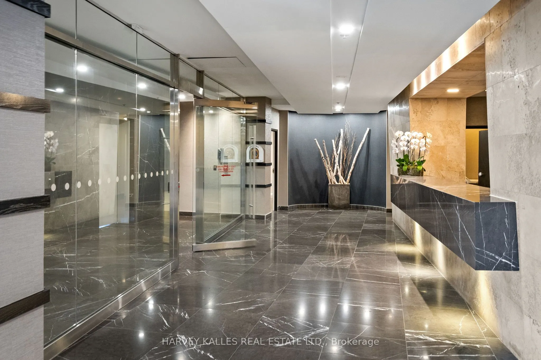 8 Park Road, #3108