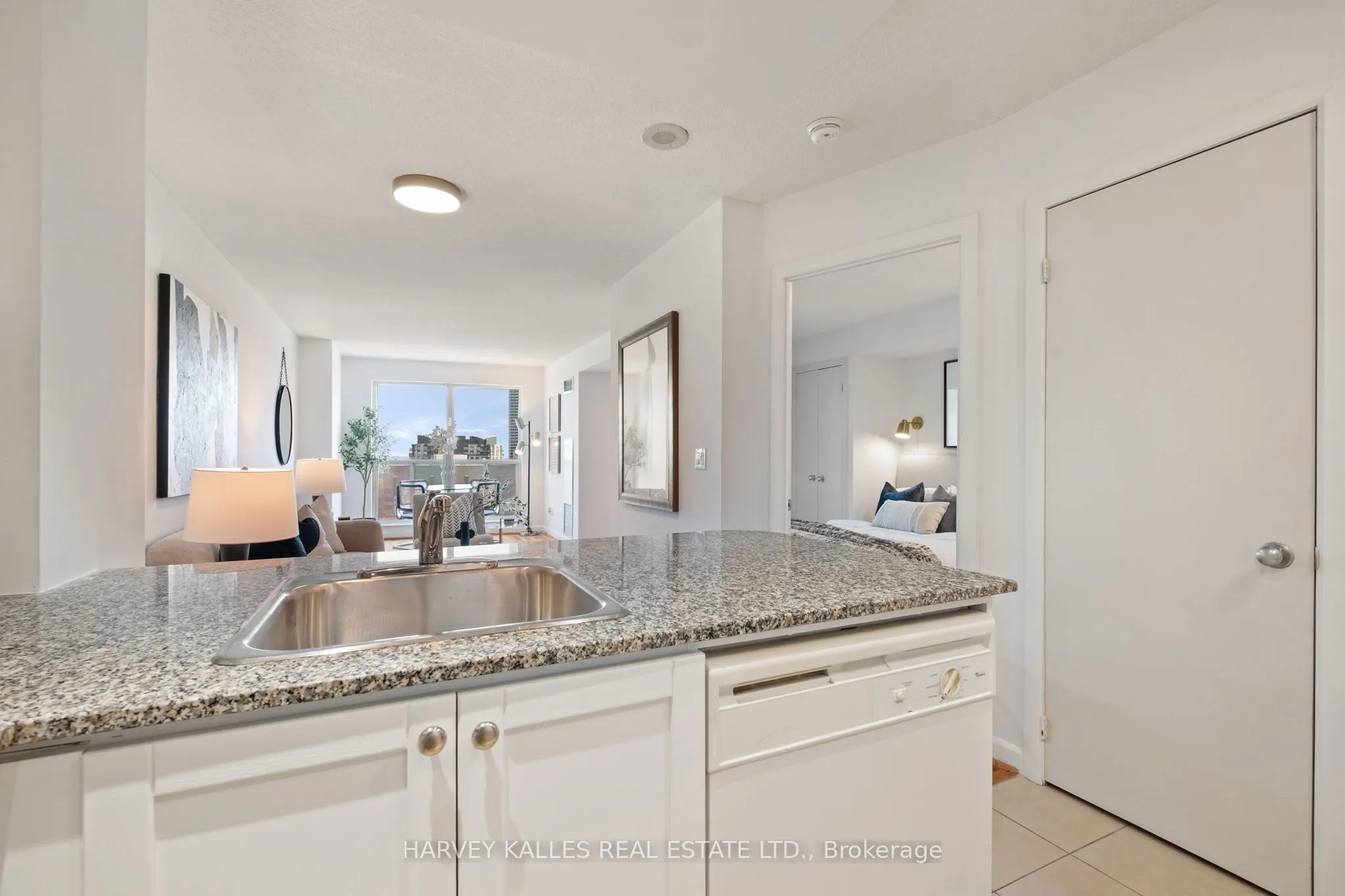 8 Park Road, #3108