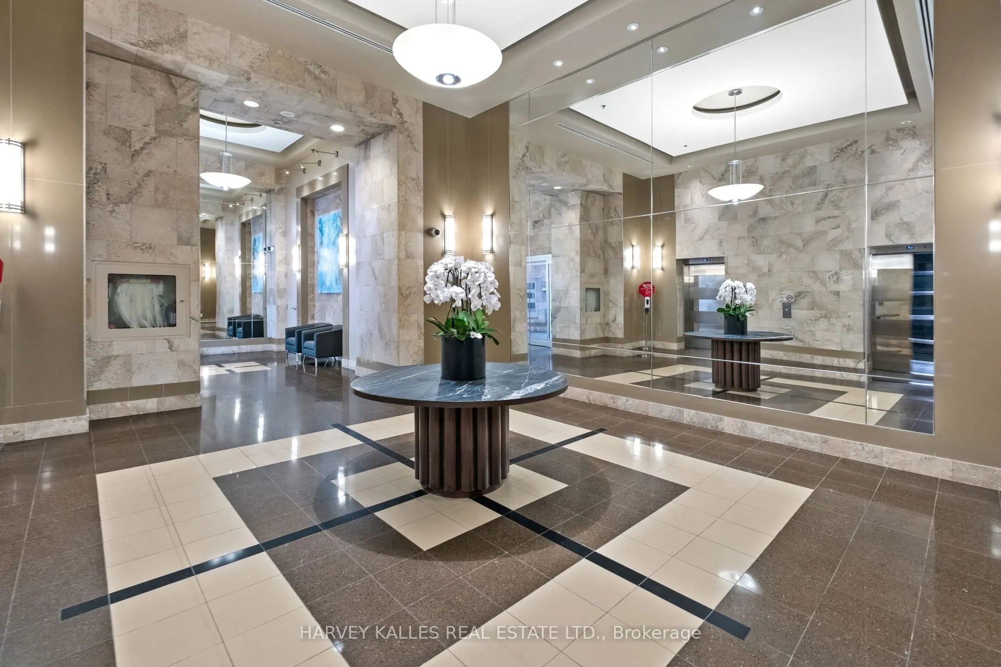 8 Park Road, #3108