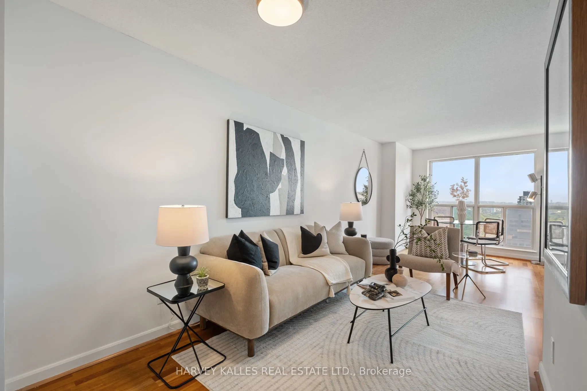 8 Park Road, #3108