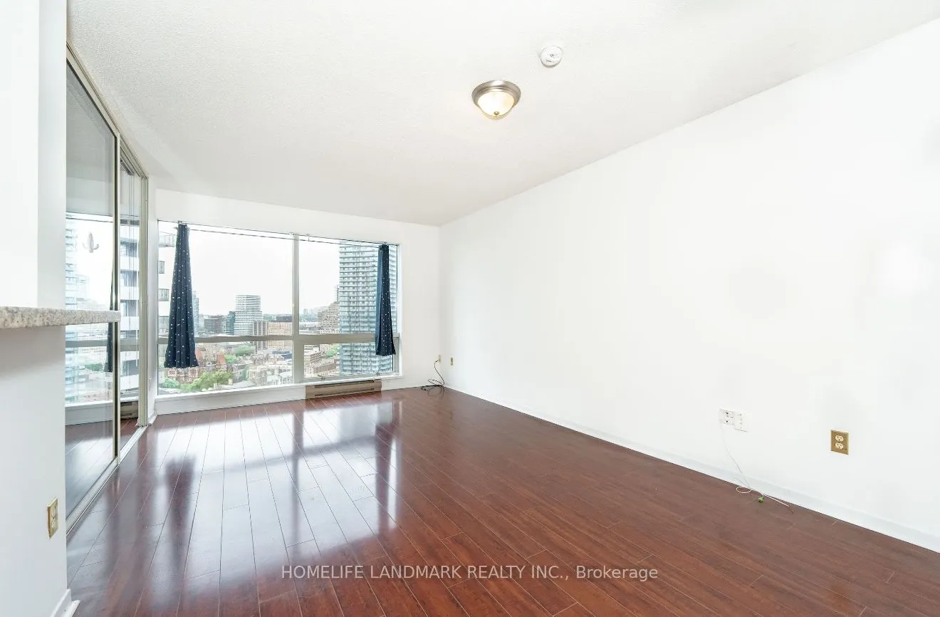 1001 Bay Street, #2616