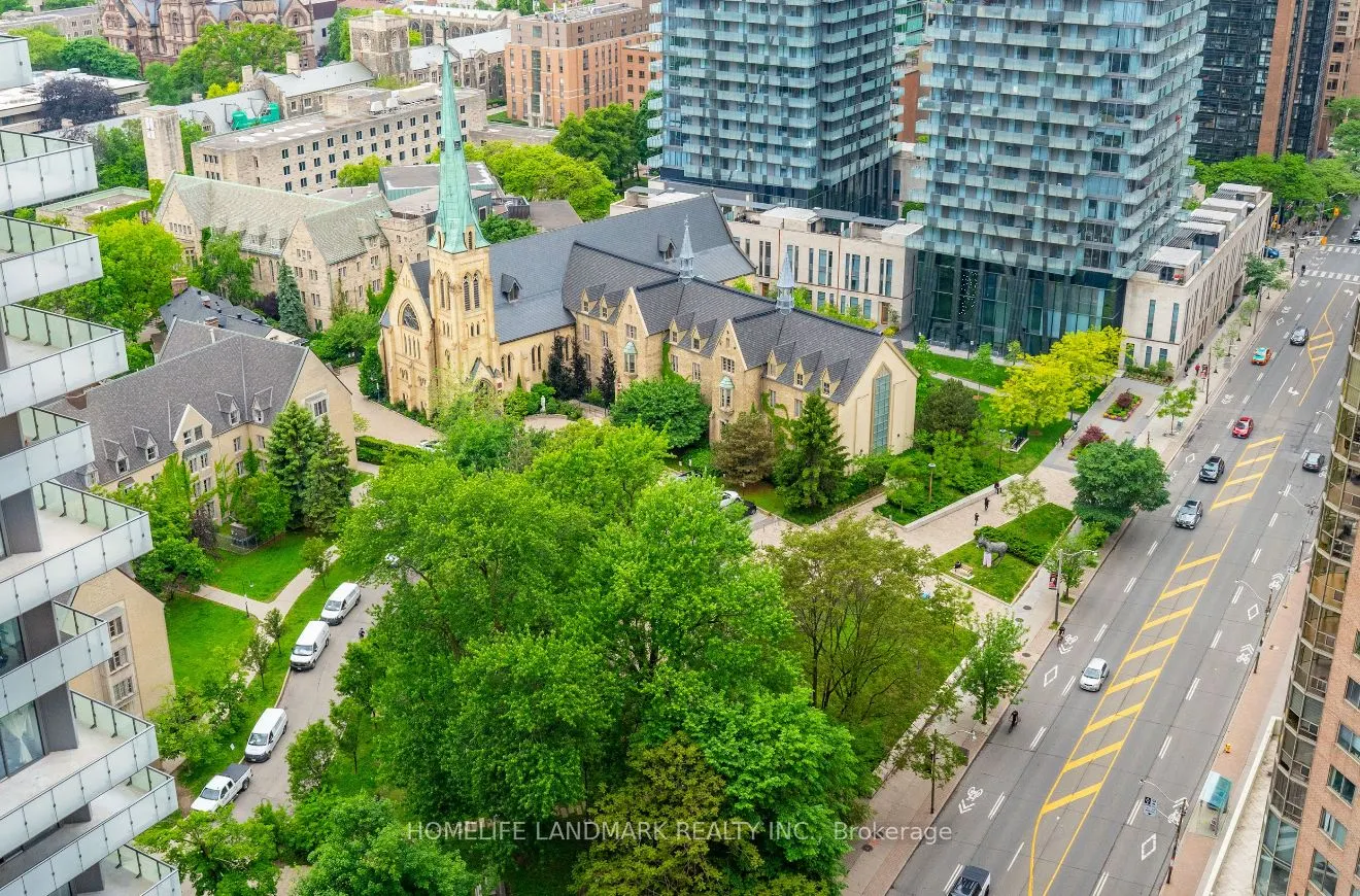 1001 Bay Street, #2616