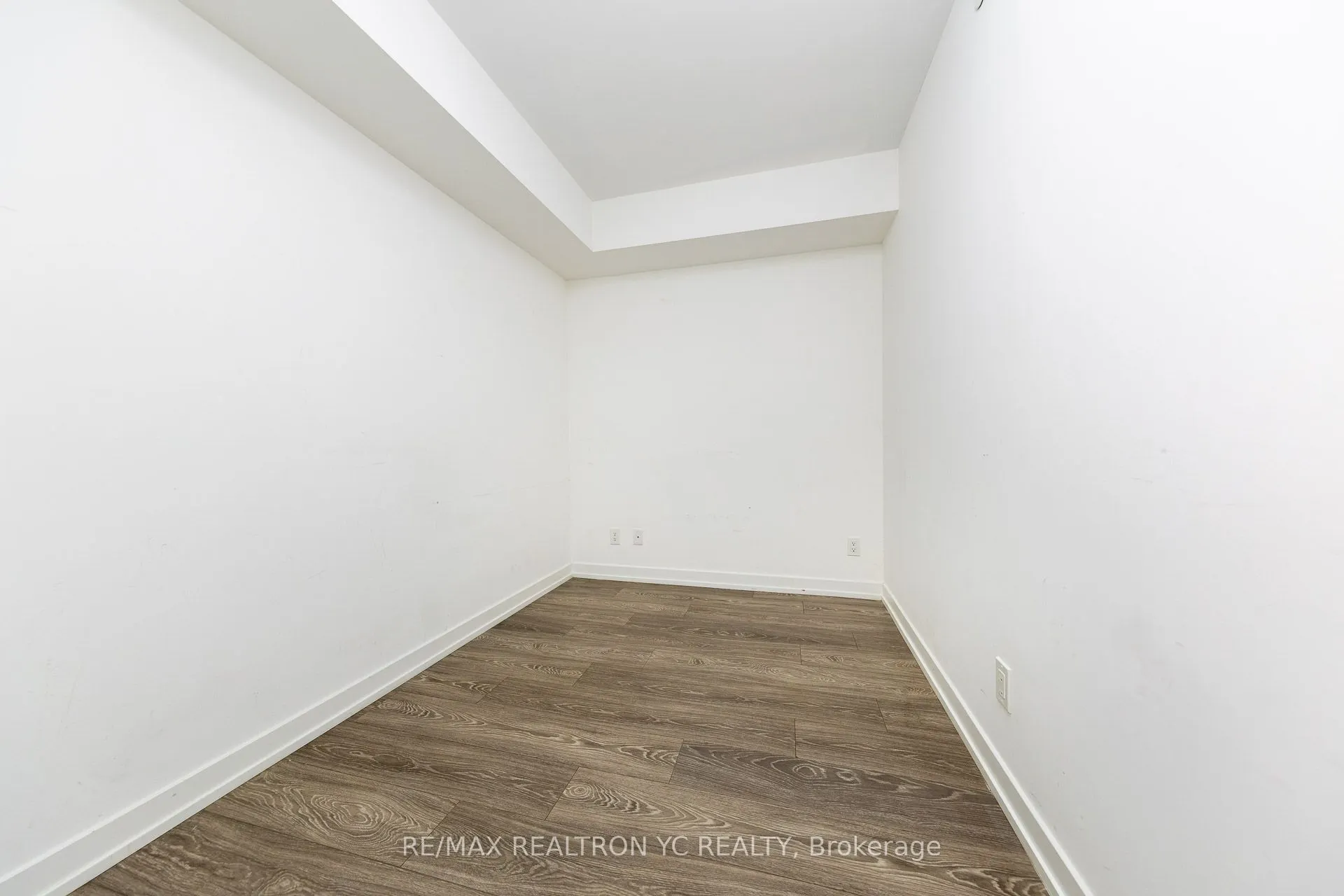 19 Western Battery Road, #1002